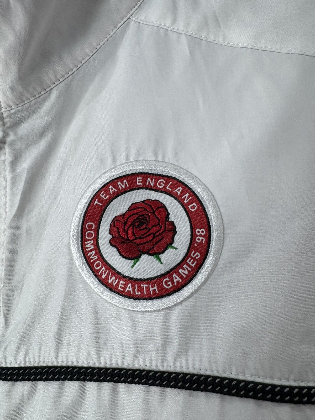 Nike 90’s NIKE TEAM ENGLAND RUGBY SWOOSH LOGO TRACK JACKET RETRO Size US S / EU 44-46 / 1 - 3 Thumbnail