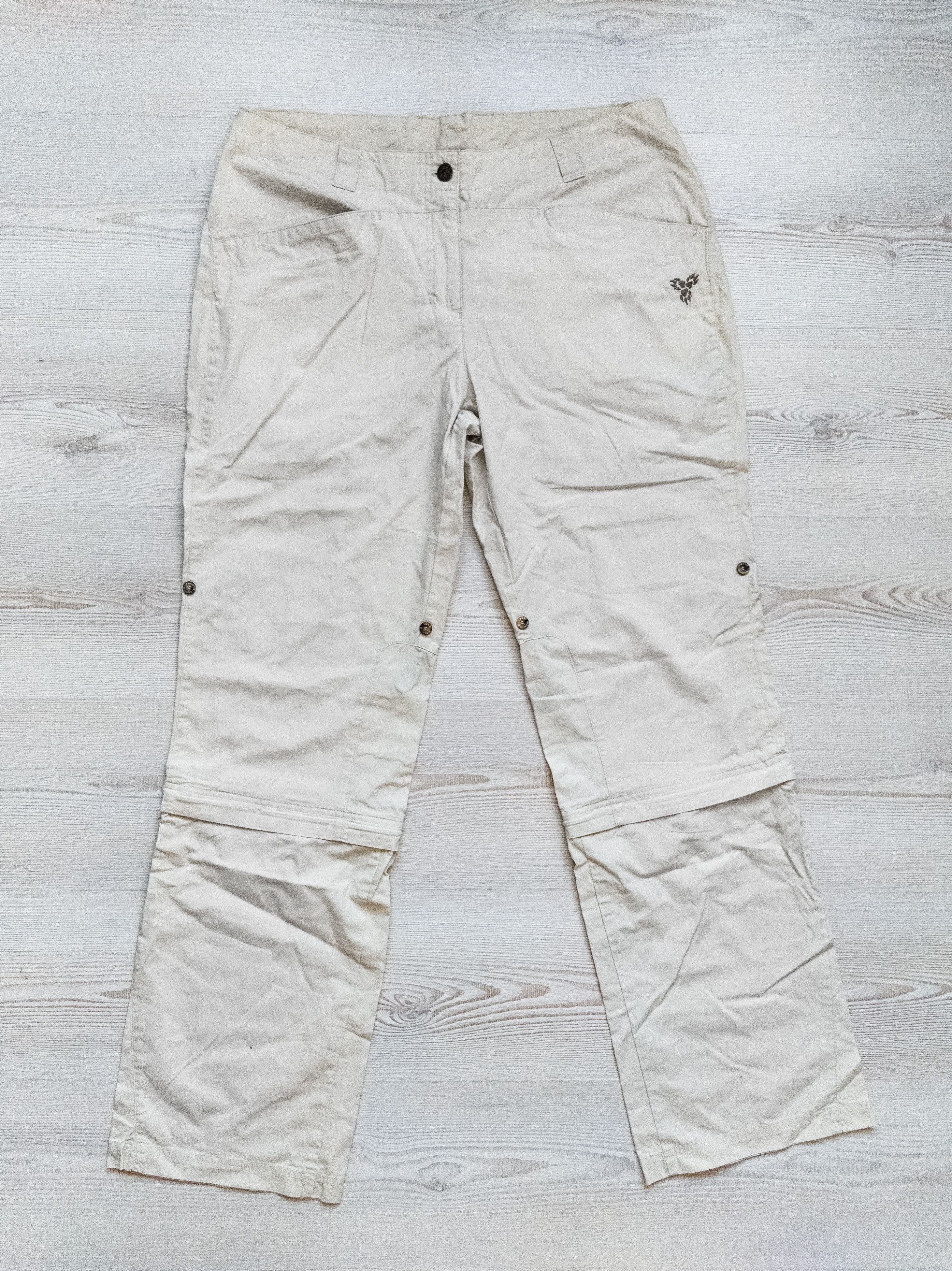 image of Jack Wolfskins Lightweight Cargo Pants in Beige, Men's (Size 35)