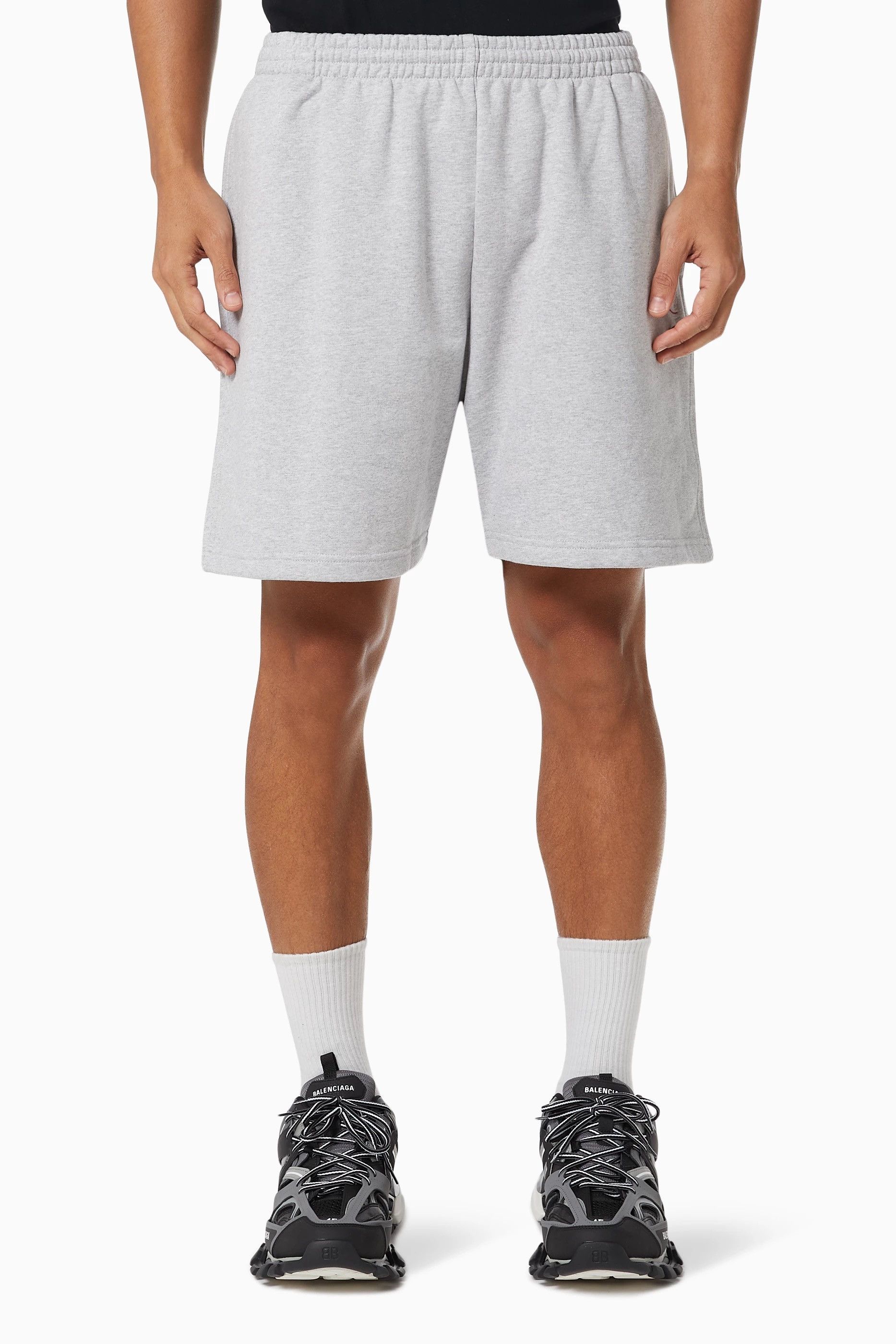 Balenciaga 676137 TKVI9 0137 Political Campaign Sweat Shorts Size US 26 / EU 42 - 2 Thumbnail