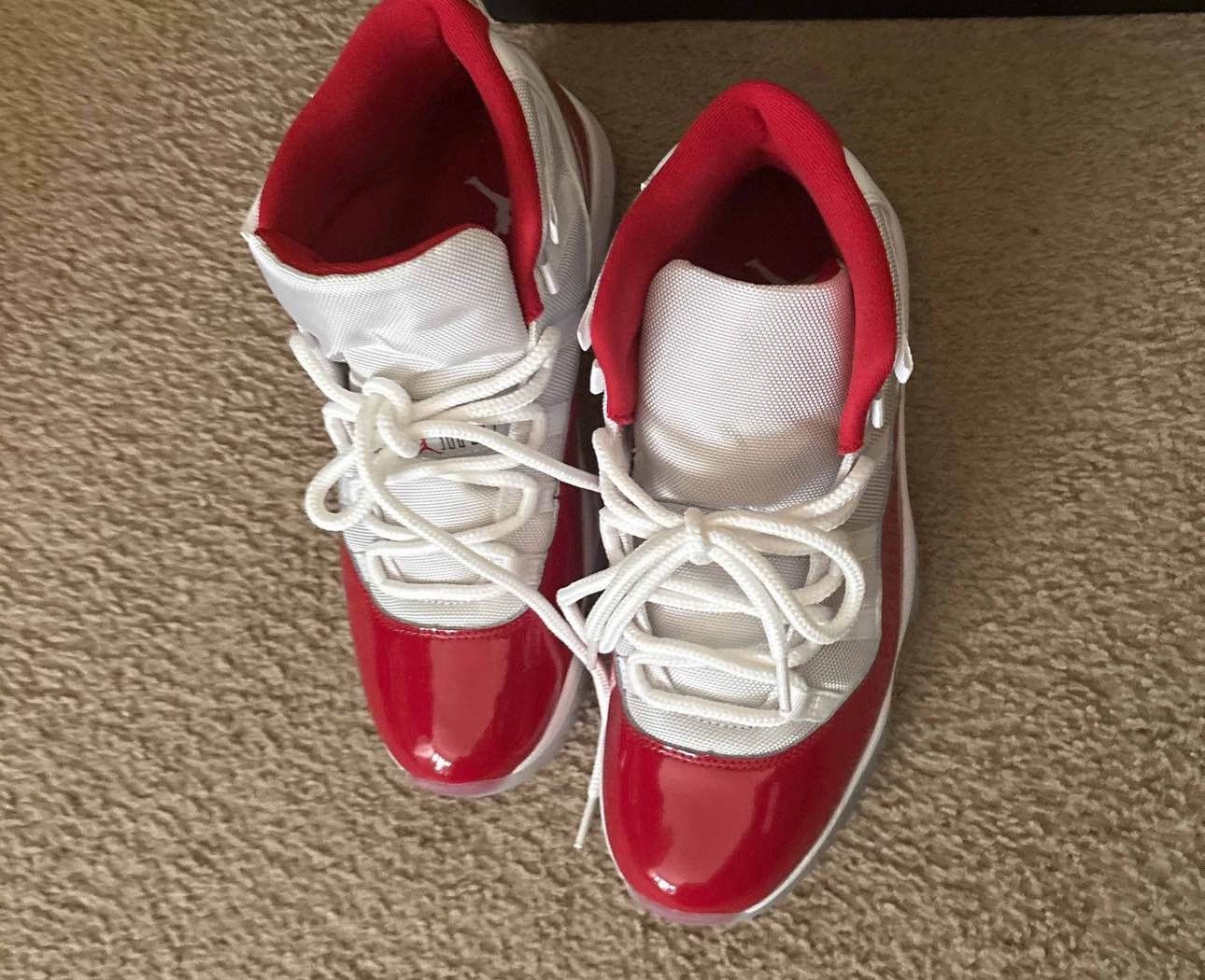Jordan Brand Jordan 11 cherry Size US 10 / EU 43 - 4 Thumbnail