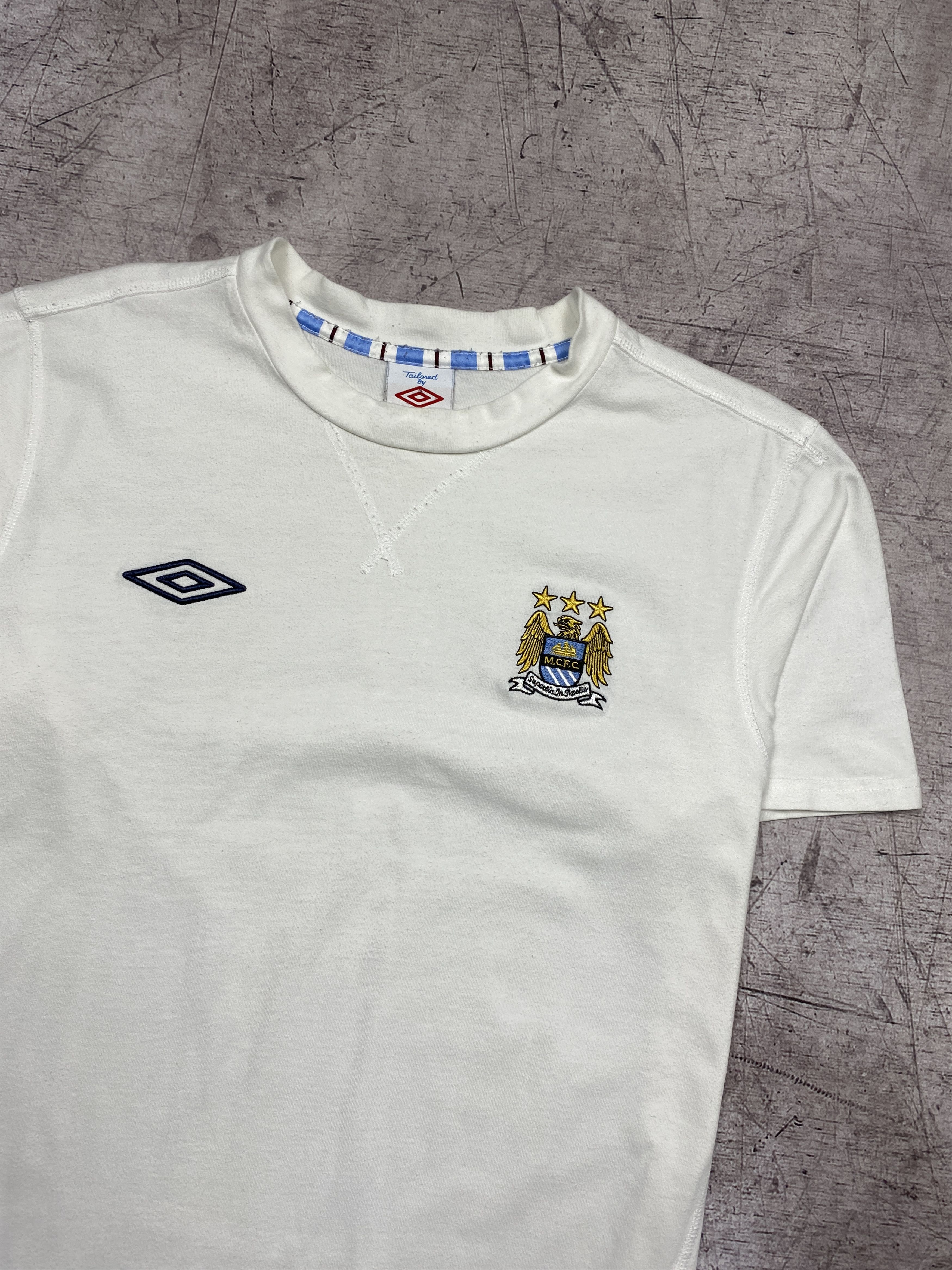 Umbro × Vintage Umbro Manchester City Vintage Mens Jersey T-Shirt Size US L / EU 52-54 / 3 - 2 Thumbnail