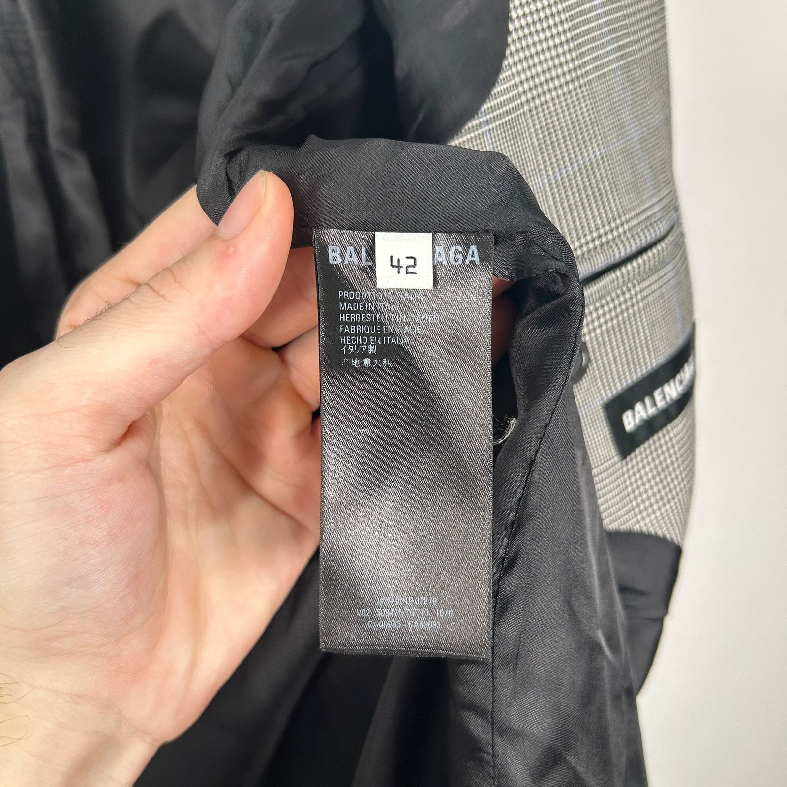 Balenciaga Balenciaga FW21 Grey Checkered Wool Oversized Blazer Size 42 Size 50R - 5 Thumbnail