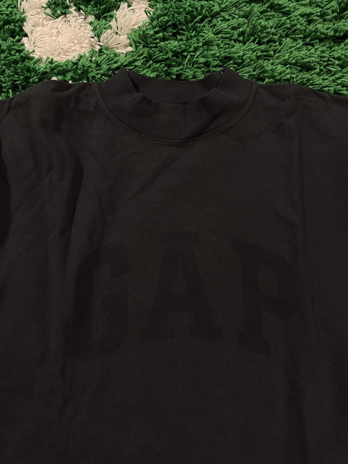 Gap × Yeezy Yeezy x Gap x Dove Longsleeve Tee Size US M / EU 48-50 / 2 - 5 Thumbnail