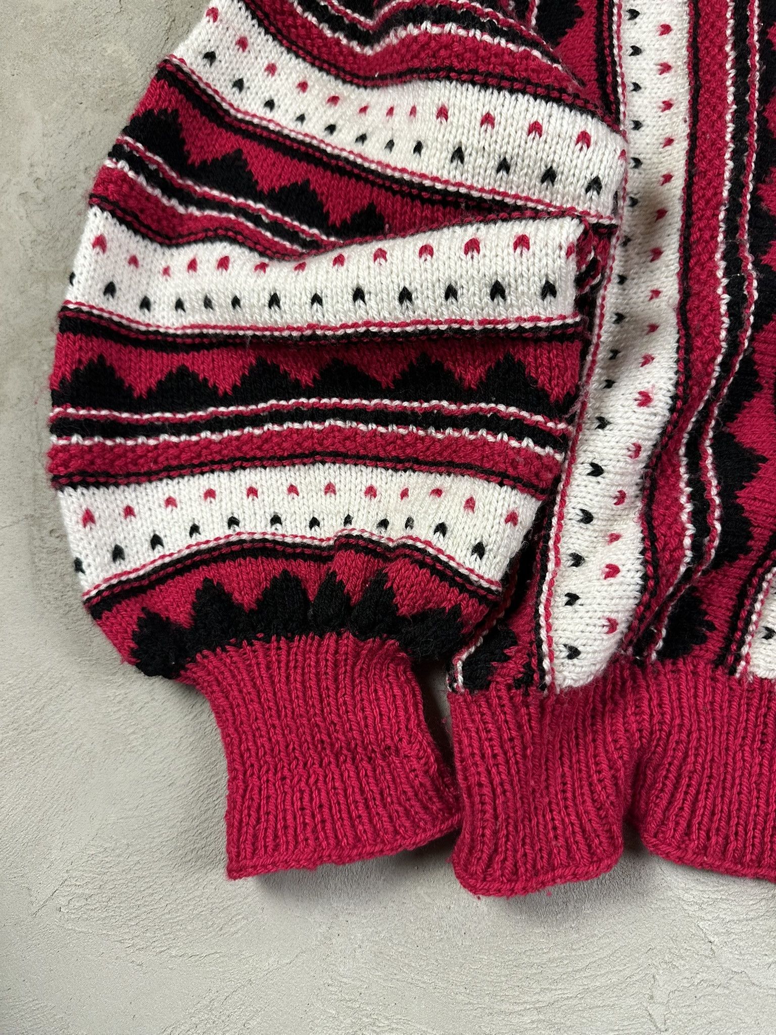 Vintage Vintage 3D Cable Coogi Style Knit Cotton Boxy Sweater Size US L / EU 52-54 / 3 - 6 Thumbnail