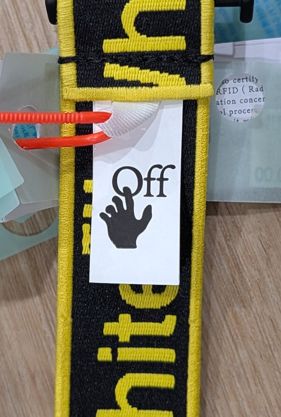 Off-White Off-White Industrial Jacquard Logo Belt Black/Gold 110 US 44 Size 44 - 5 Thumbnail