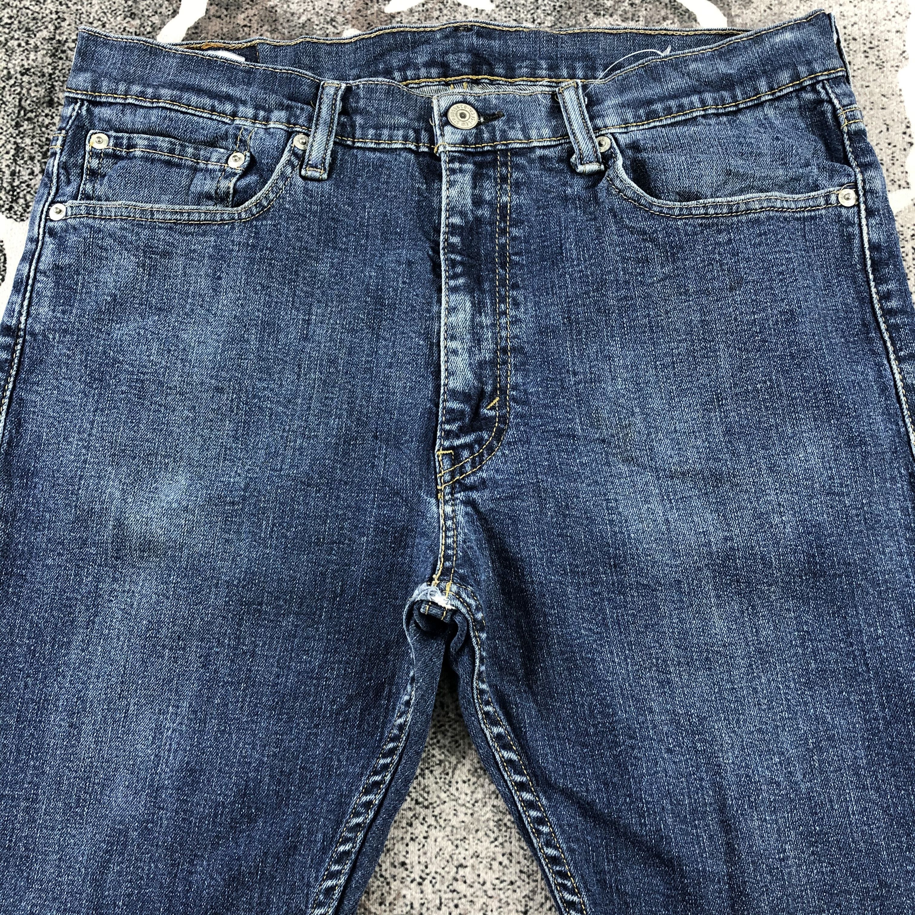Levi's Vintage Levis 513 Jeans Blue Wash Denim KJ1070 Size US 34 / EU 50 - 3 Thumbnail