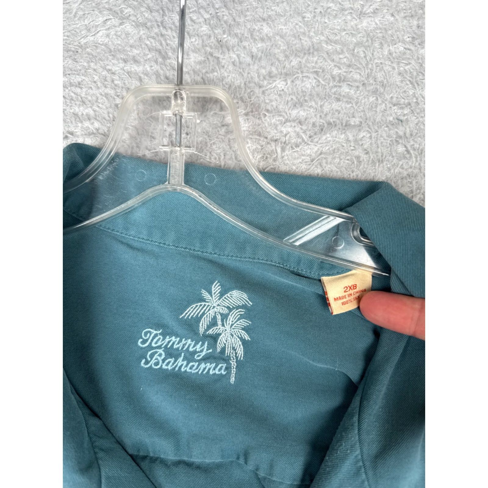 Tommy Bahama VINTAGE Tommy Bahama Shirt Adult 2XL XXL 2XB Blue Button Up 100% Silk Camp Hawaiian READ Size US XXL / EU 58 / 5 - 7 Thumbnail