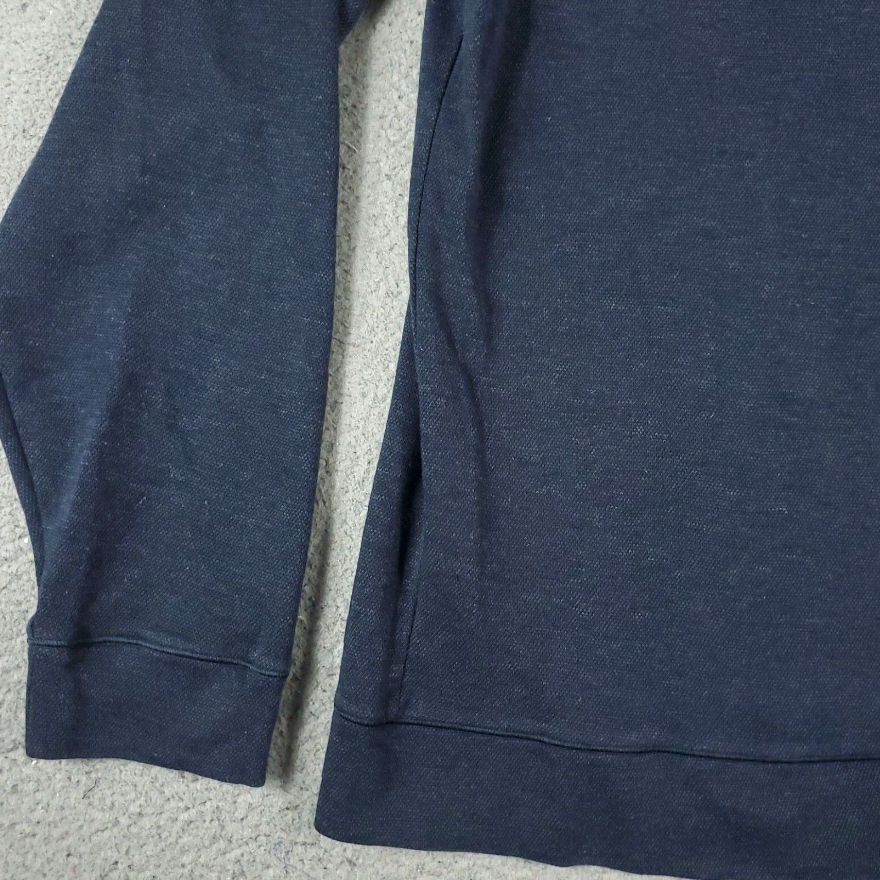Vintage Greg Norman Mens Sweater Pullover 2XL Blue Casual Knit Long Sleeve Crew Neck All Seasons Size US XXL / EU 58 / 5 - 3 Thumbnail