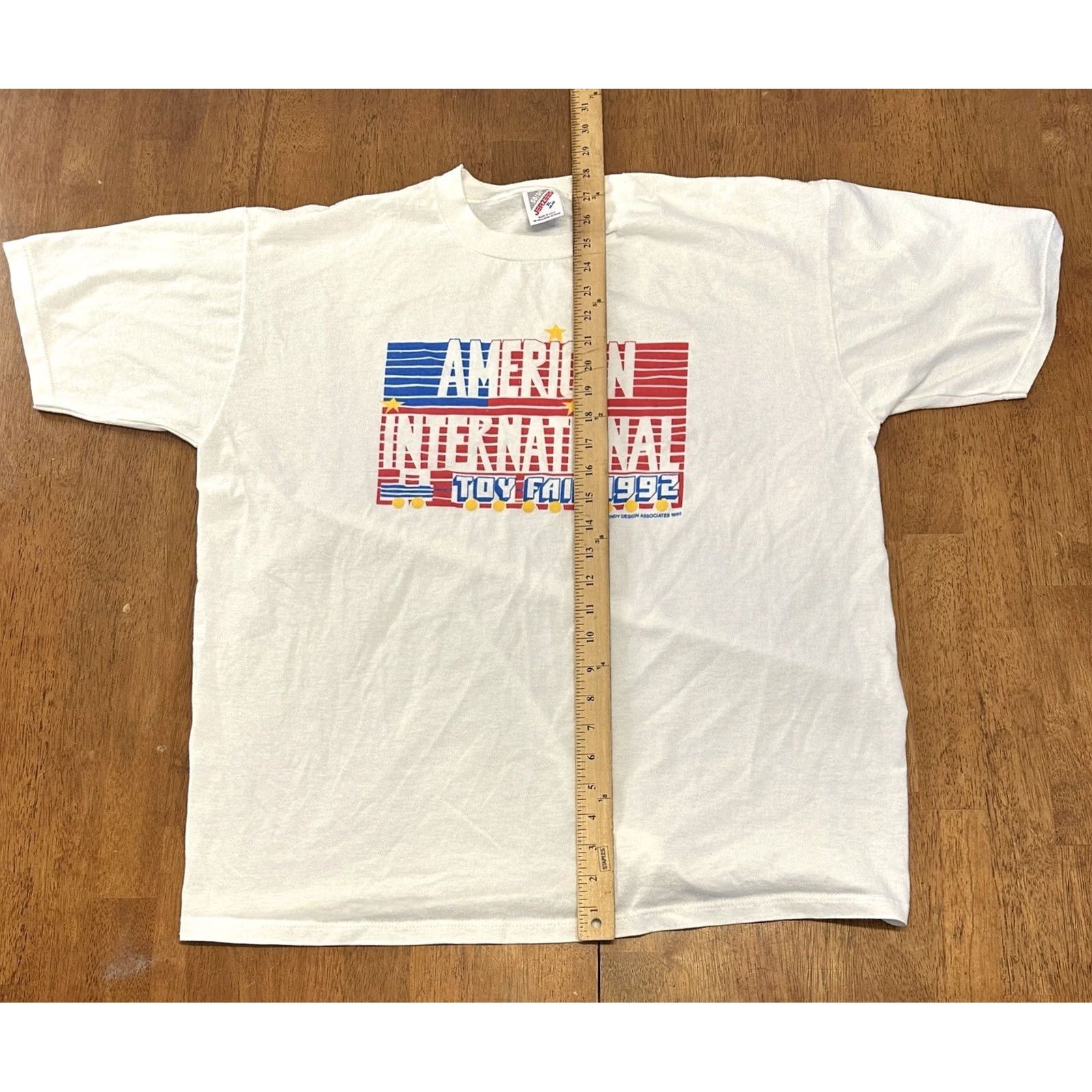 Jerzees VINTAGE 1992 International Toy Fair T Shirt XL Single Stitch Size US XL / EU 56 / 4 - 6 Thumbnail