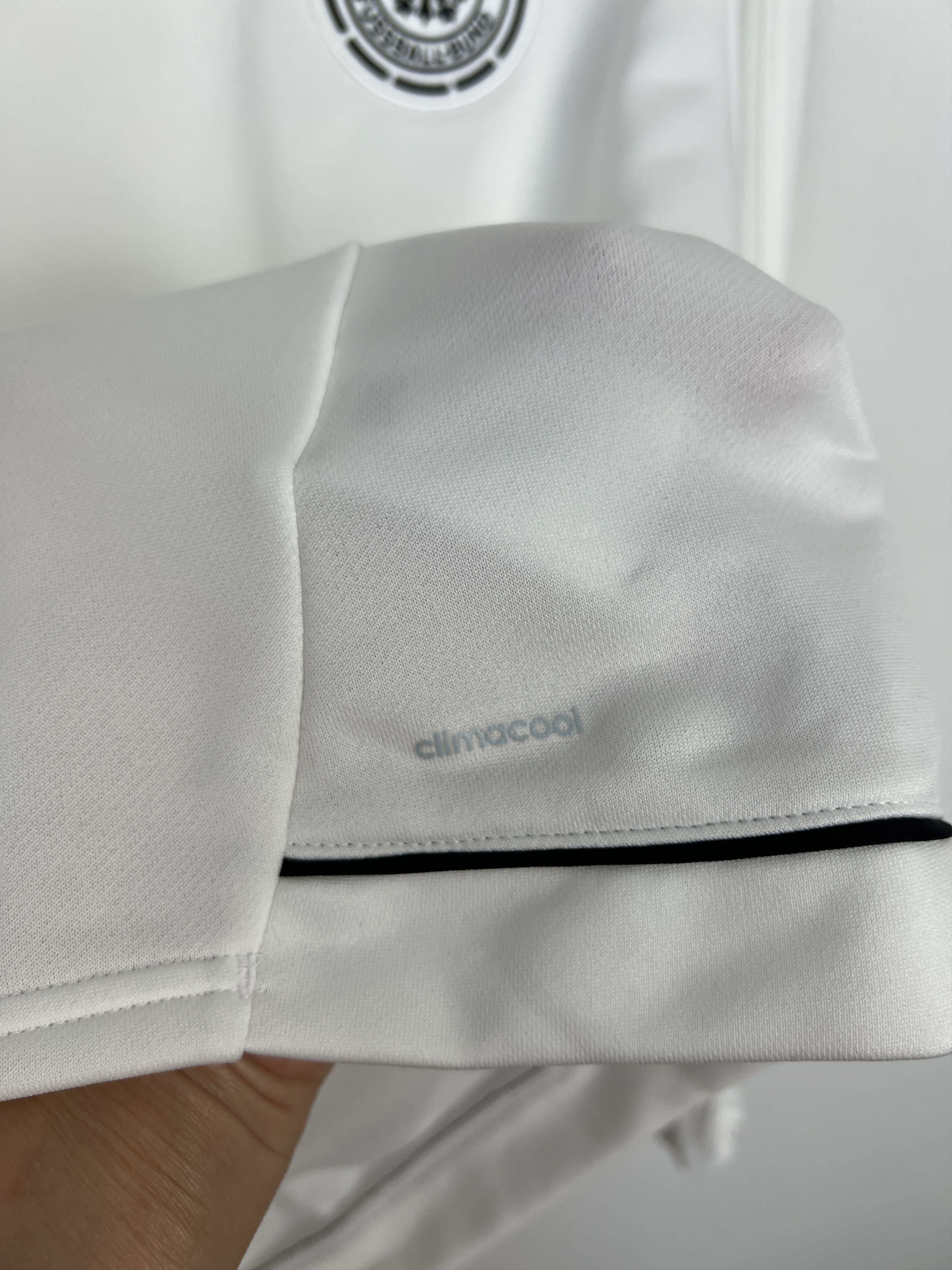 Mercedes-Benz Adidas Germany Mercedes Benz Football Train Sweatshirt Size US M / EU 48-50 / 2 - 4 Thumbnail