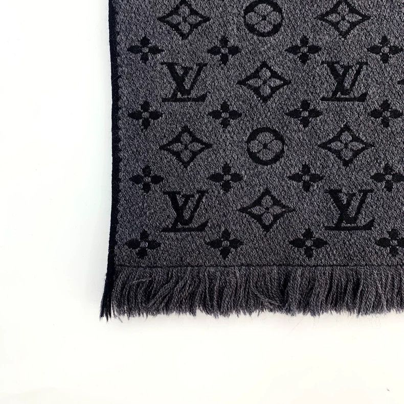 Louis Vuitton Louis Vuitton Black and grey logo presbyopic full print wo Size ONE SIZE - 4 Thumbnail