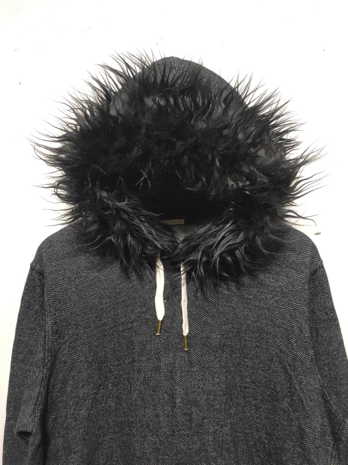 GU GU fur hoodie Size US M / EU 48-50 / 2 - 3 Thumbnail
