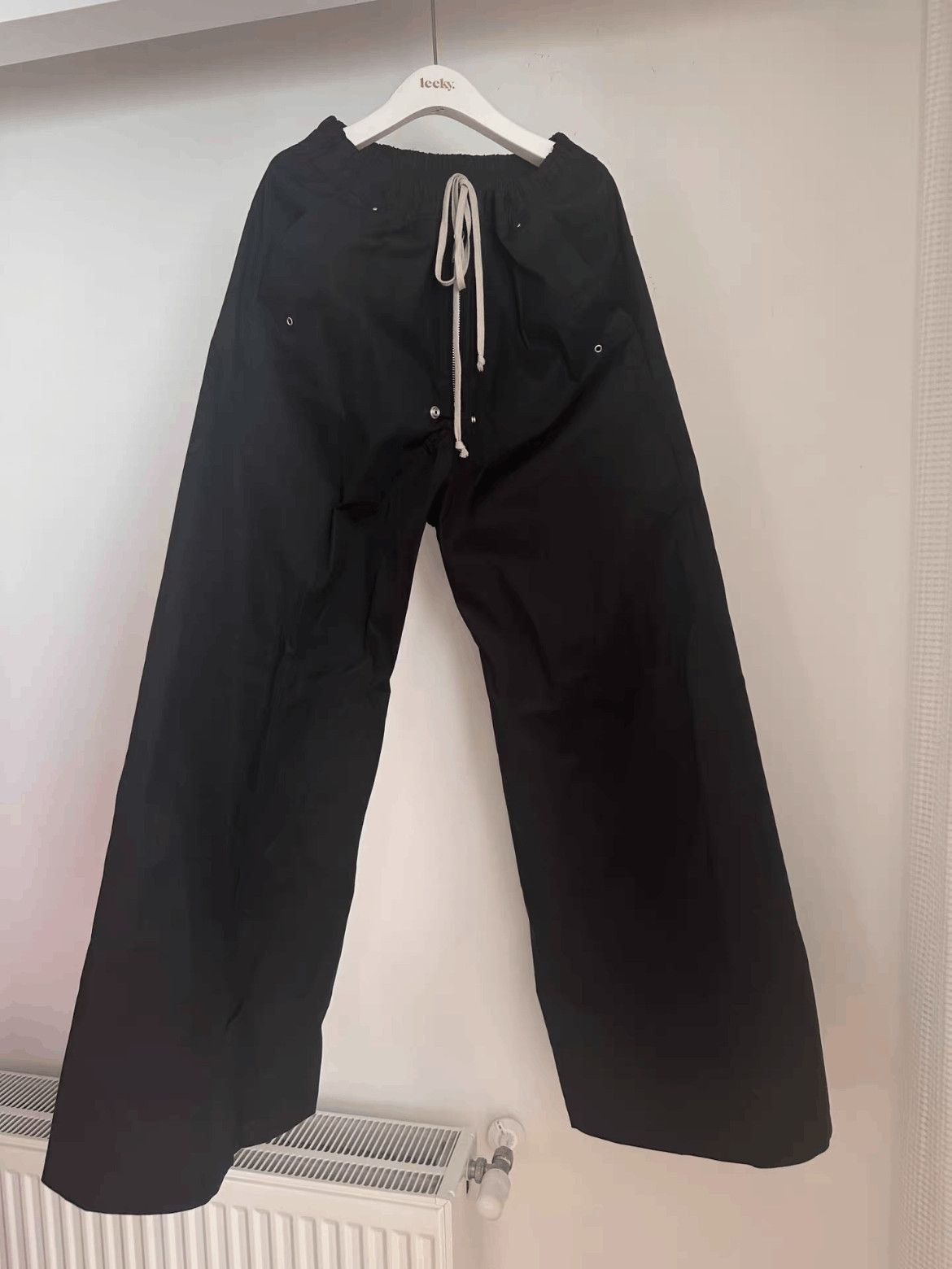 Rick Owens Sz 50 Rick Owens Wide Bela Size US 34 / EU 50 - 1 Thumbnail