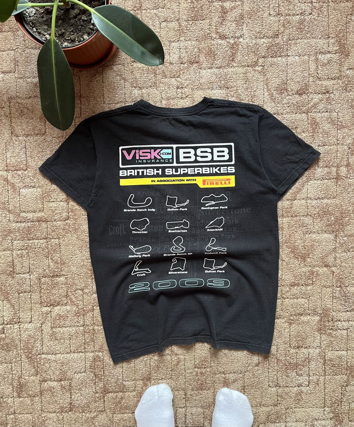Vintage Vintage British Motorbike Nascar Firelli 2009 Racing Tee Size US S / EU 44-46 / 1 - 3 Thumbnail