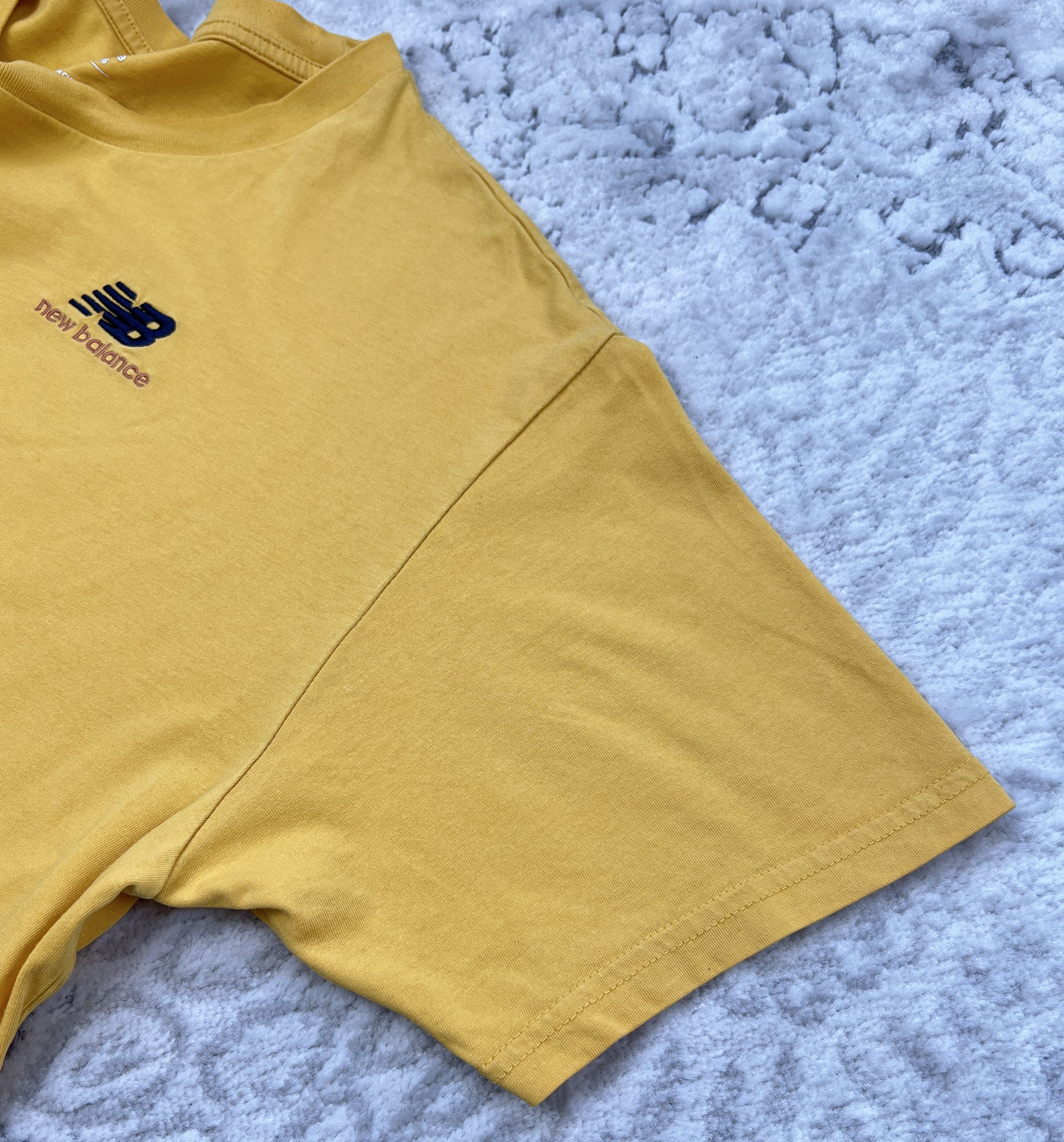 New Balance New Balance Yellow T-Shirt with Embroidered Logo L Size US L / EU 52-54 / 3 - 6 Thumbnail