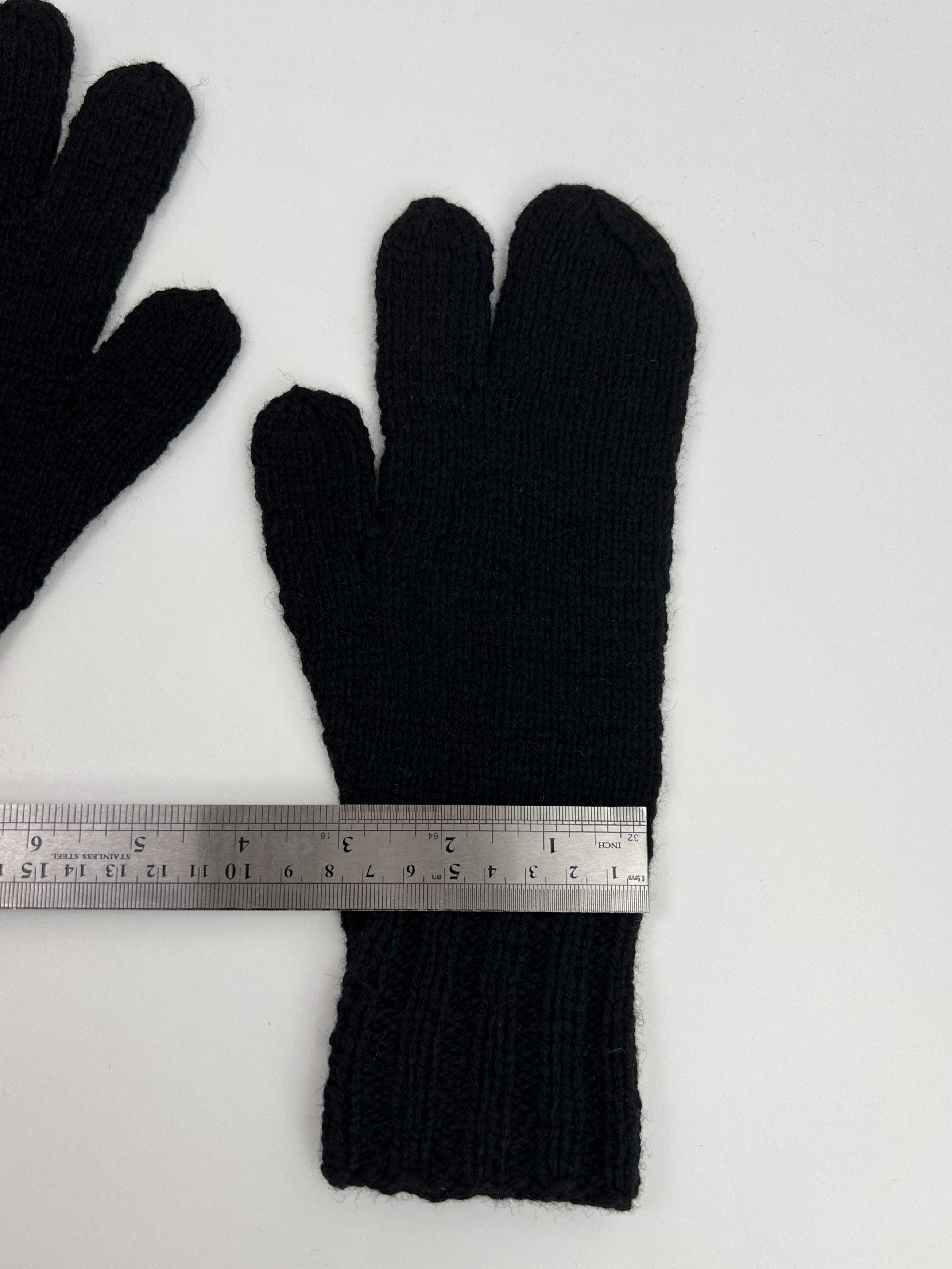 Handmade Handmade Wool Tabi Gloves Margiela Style Size ONE SIZE - 8 Thumbnail