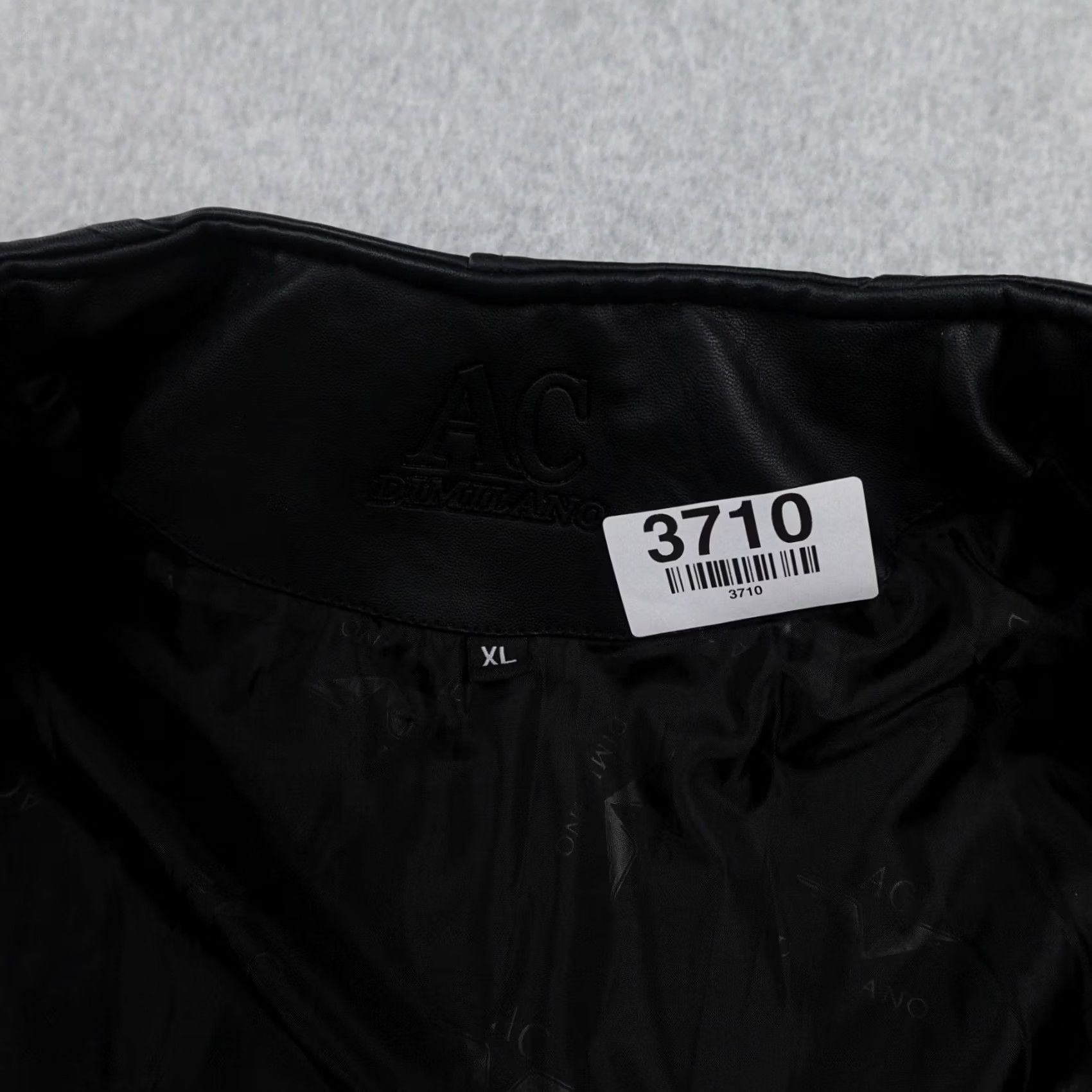 Vintage VINTAGE Dimilano Leather Jacket Womens XL Black Motorcycle Made in Italy Jacket Womens XL Black Motorcycle Dimilano Leather Italy Size XL / US 12-14 / IT 48-50 - 4 Thumbnail
