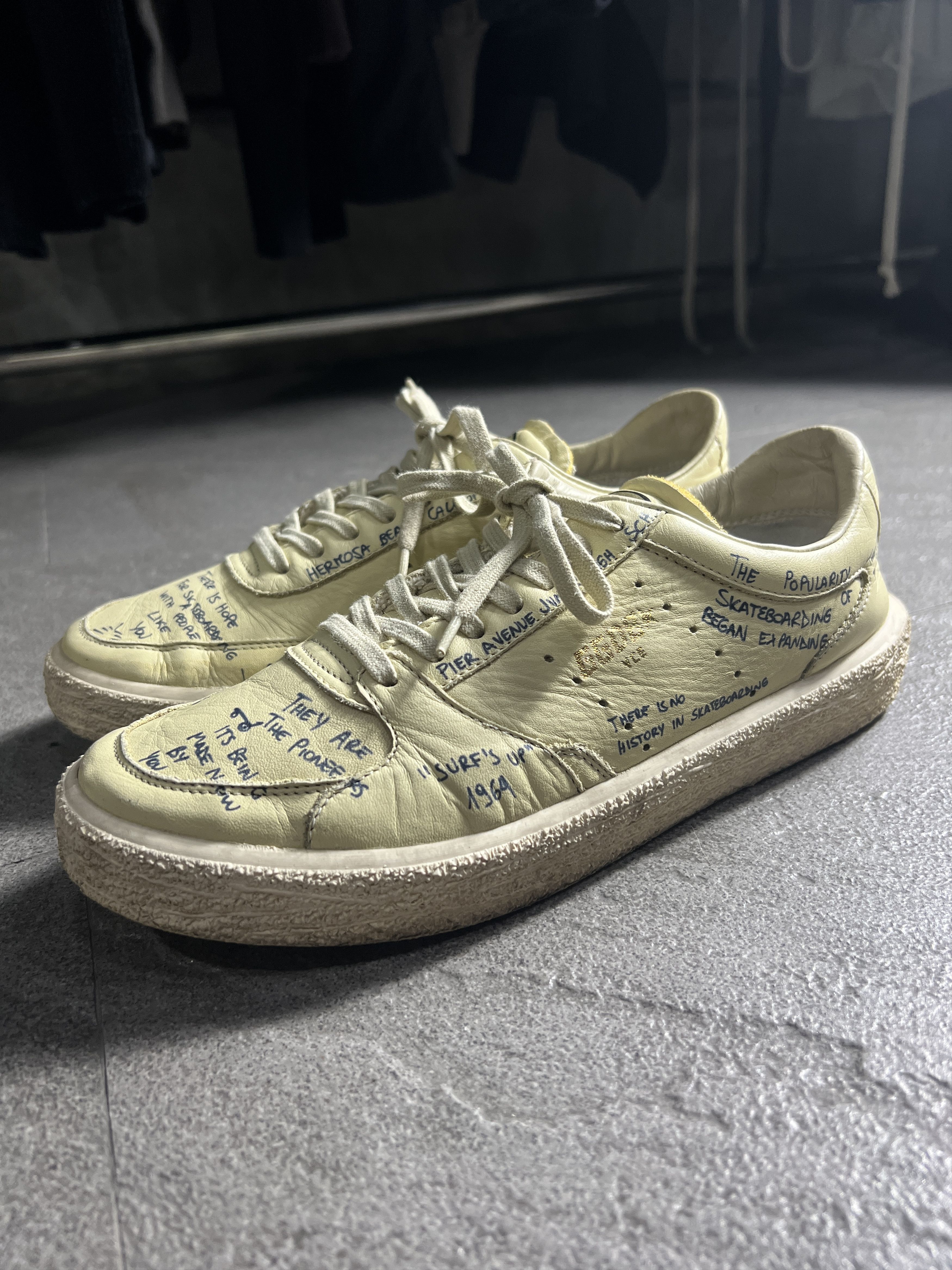 Golden Goose Golden Goose VCE Scribble Handwritten Leather Sneakers EU39 Size US 9 / IT 39 - 2 Thumbnail