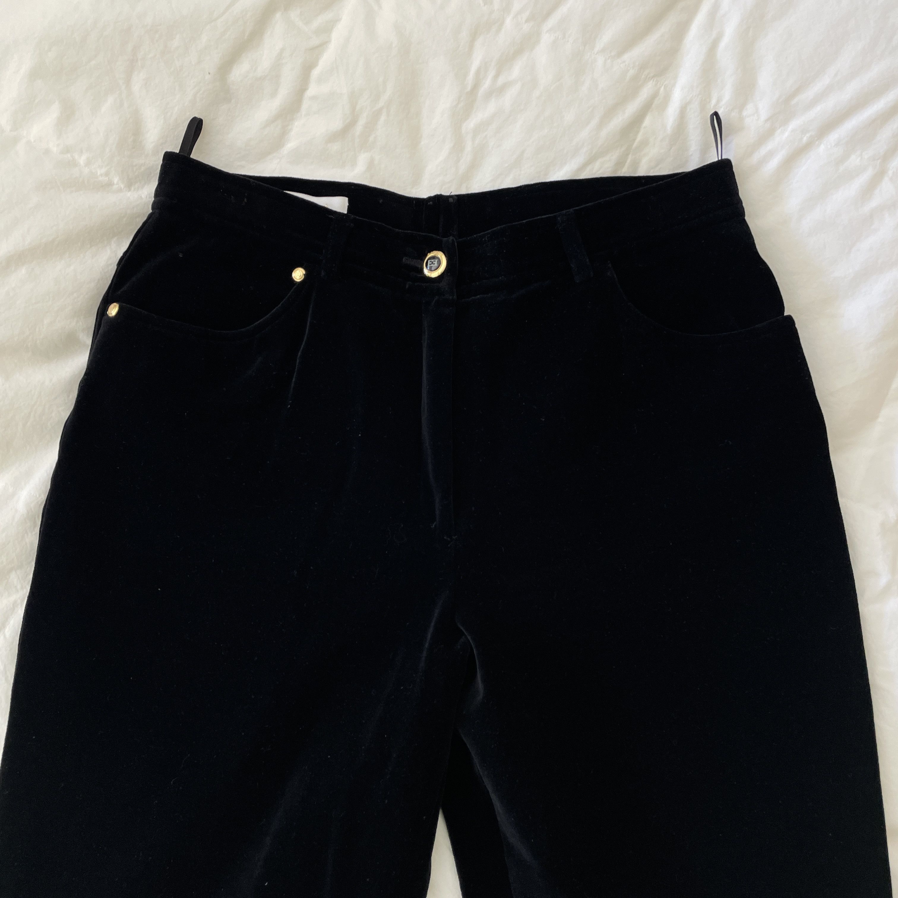 Escada × Vintage Runway Fall Winter 1983 Escada black velvet pants Size 28" / US 6 / IT 42 - 5 Thumbnail