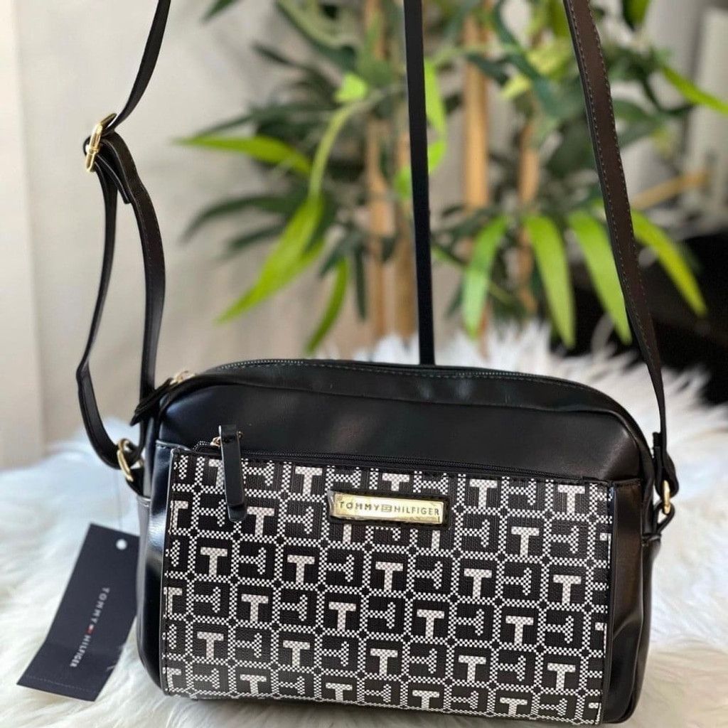Tommy Hilfiger Tommy Hilfiger Crossbody Bag One Size Black and White Size ONE SIZE - 2 Thumbnail