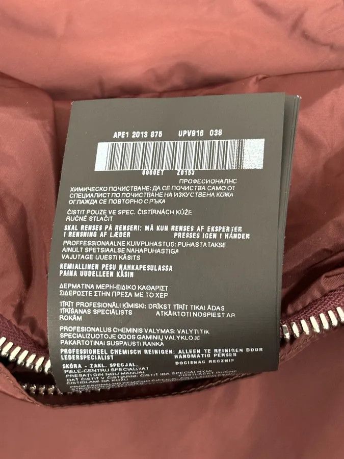 Prada AW2013 Prada Burgundy Leather Reversible Premium Jacket Size US S / EU 44-46 / 1 - 19 Thumbnail