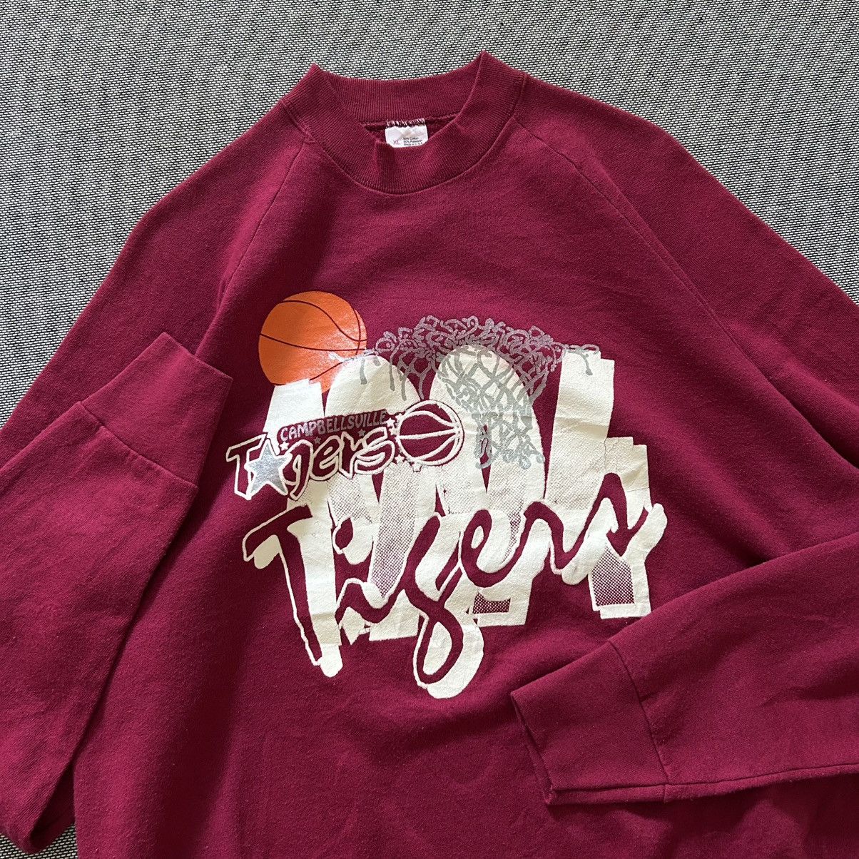Vintage Campbellsville University Tigers Basketball Team Sweatshirt Size US XL / EU 56 / 4 - 5 Thumbnail