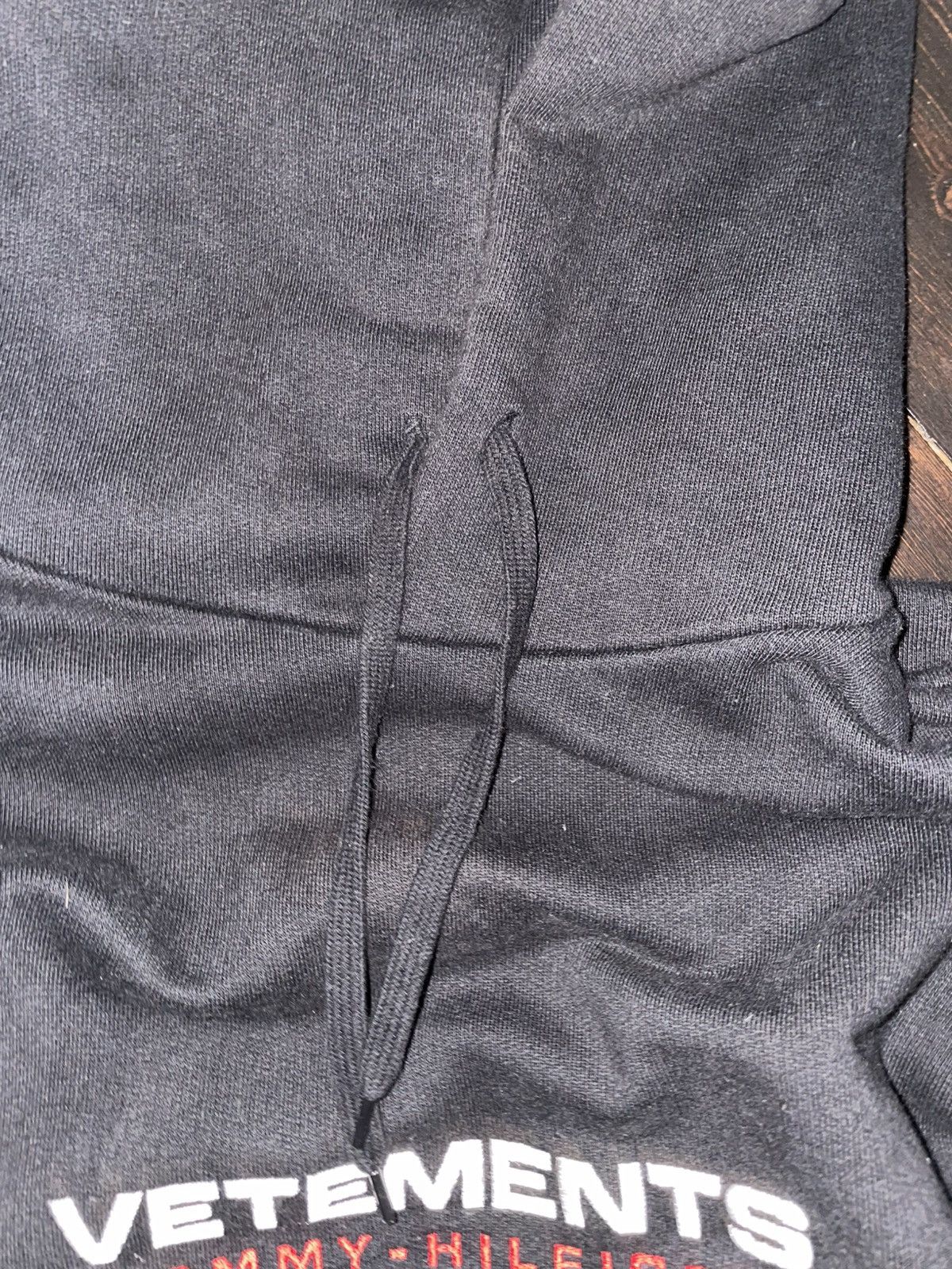 Vetements Vetements x Tommy Hilfiger hoodie Size US L / EU 52-54 / 3 - 10 Thumbnail
