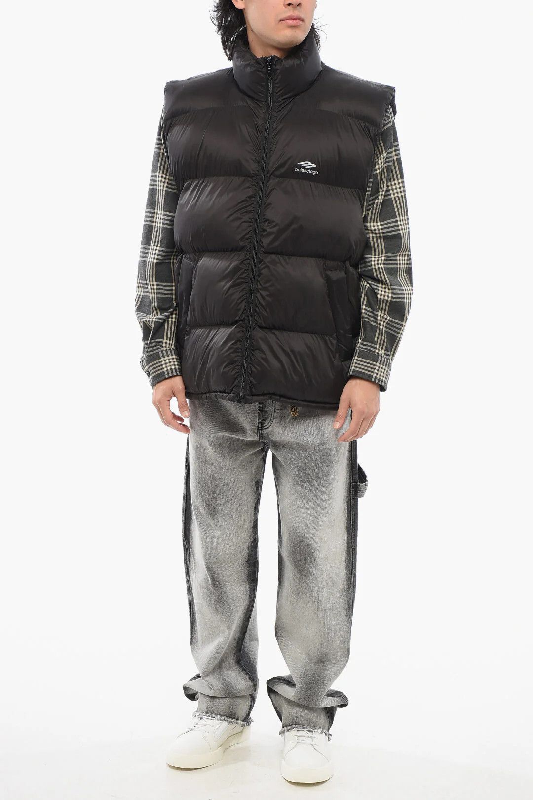 Balenciaga og1mm0426 Oversized Sleeveless Jacket in Black Size US S / EU 44-46 / 1 - 4 Thumbnail