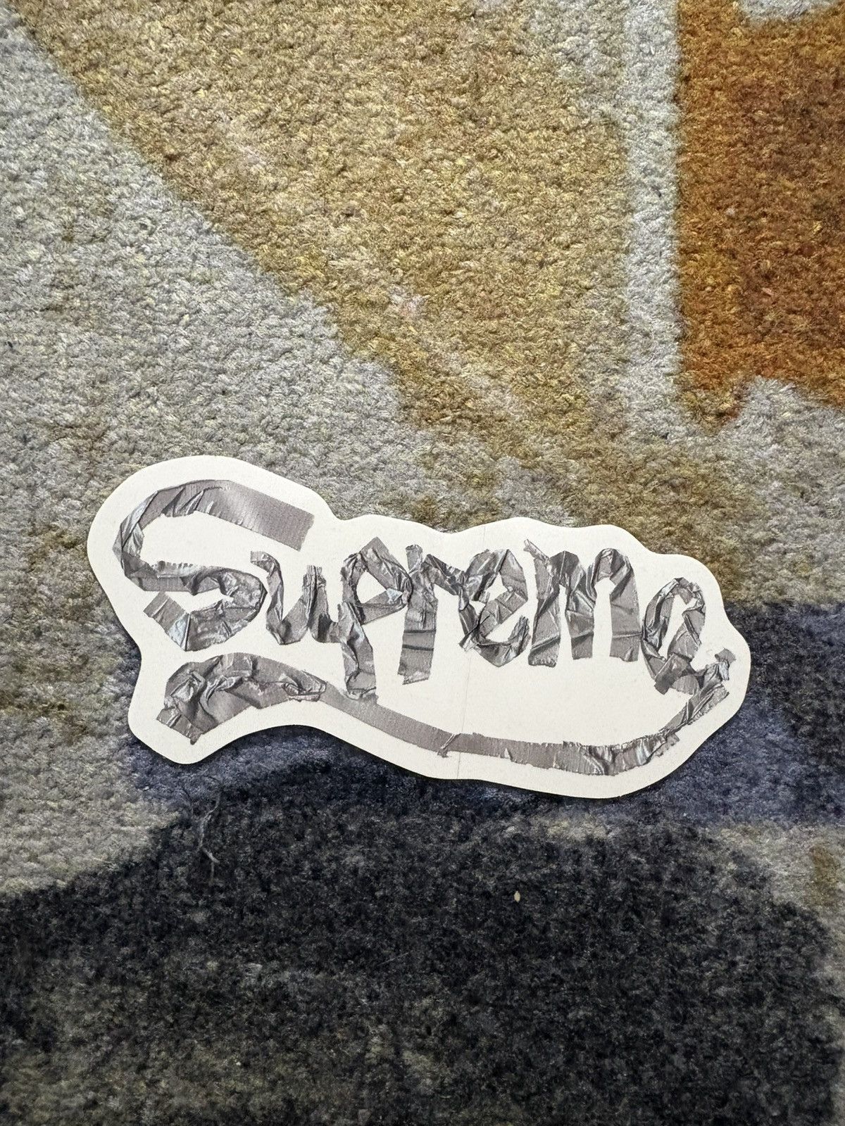Supreme Supreme Tape Logo Sticker Size ONE SIZE - 1 Preview
