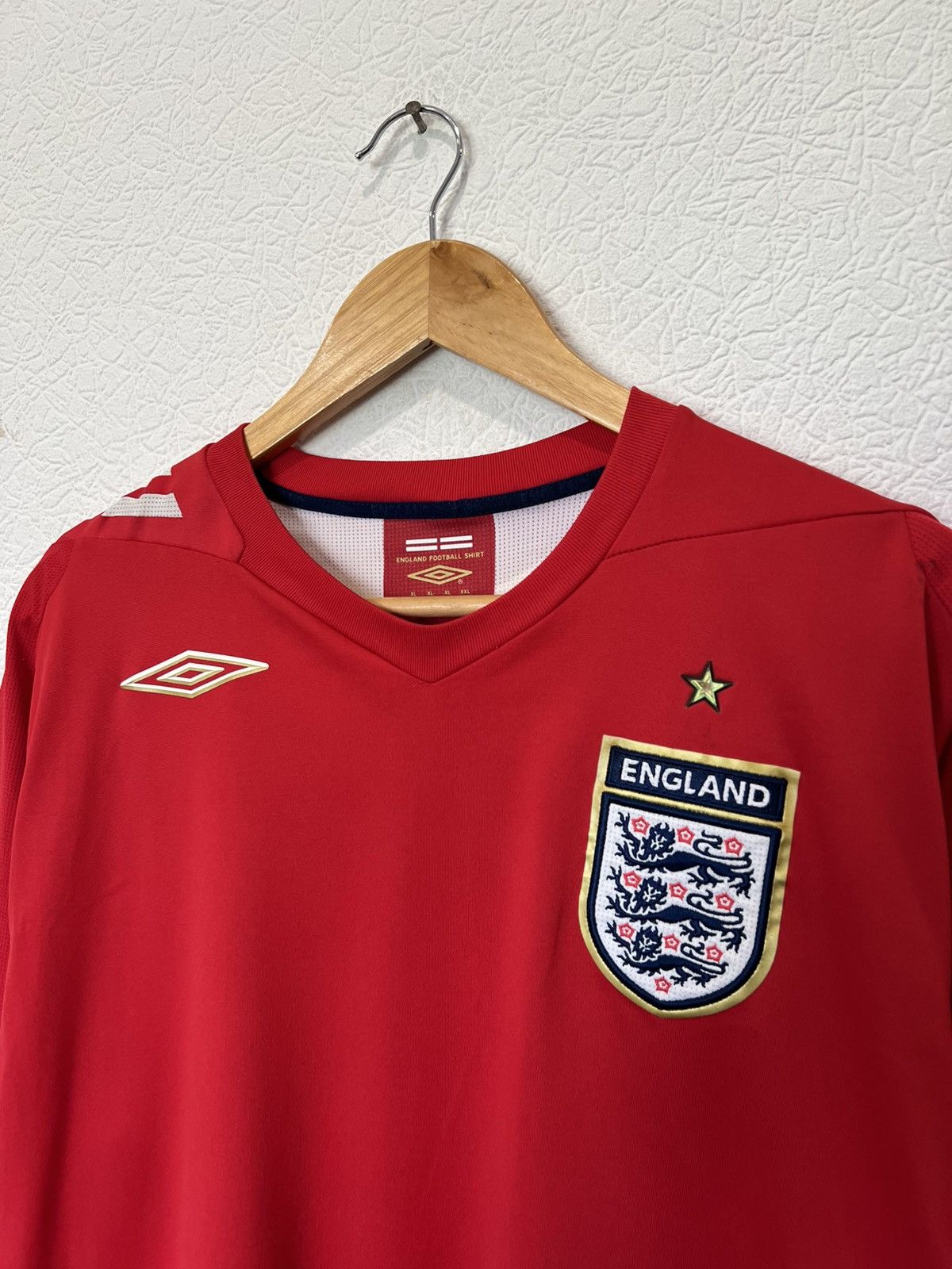 Umbro England Umbro 2006 Away Kit Soccer Jersey Football Shirt Size US XL / EU 56 / 4 - 2 Thumbnail