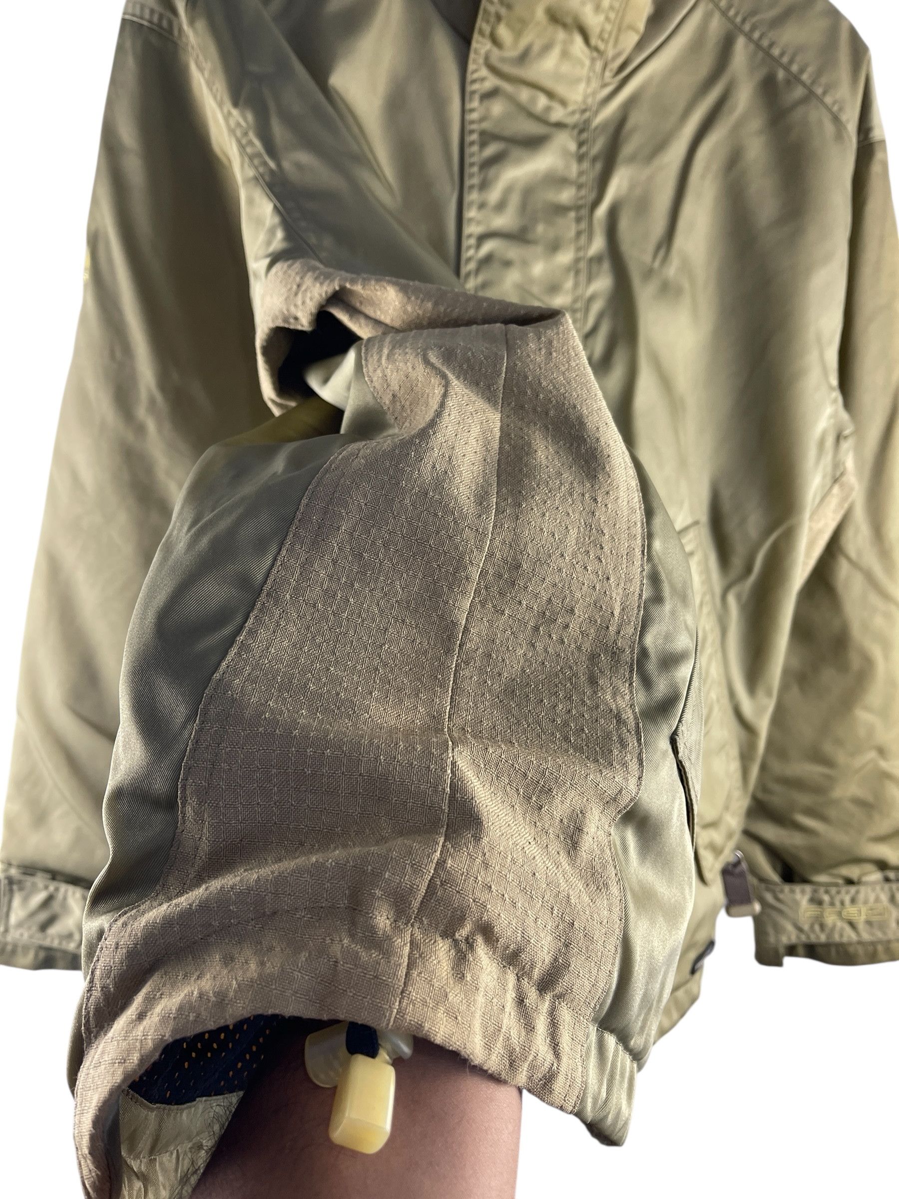 Nike ACG Vintage Nike ACG “Outer Layer 3” Technical Shell Jacket Size US S / EU 44-46 / 1 - 11 Thumbnail