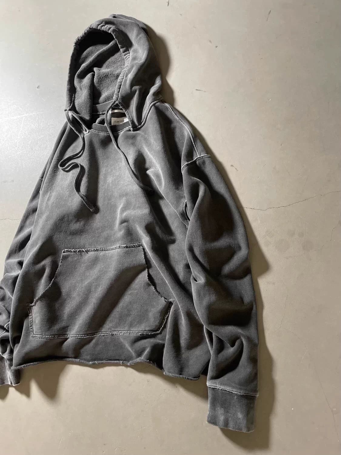 Unknown London kz8 Vintage Theseus Unisex Sweatshirt Distressed Size US L / EU 52-54 / 3 - 4 Thumbnail