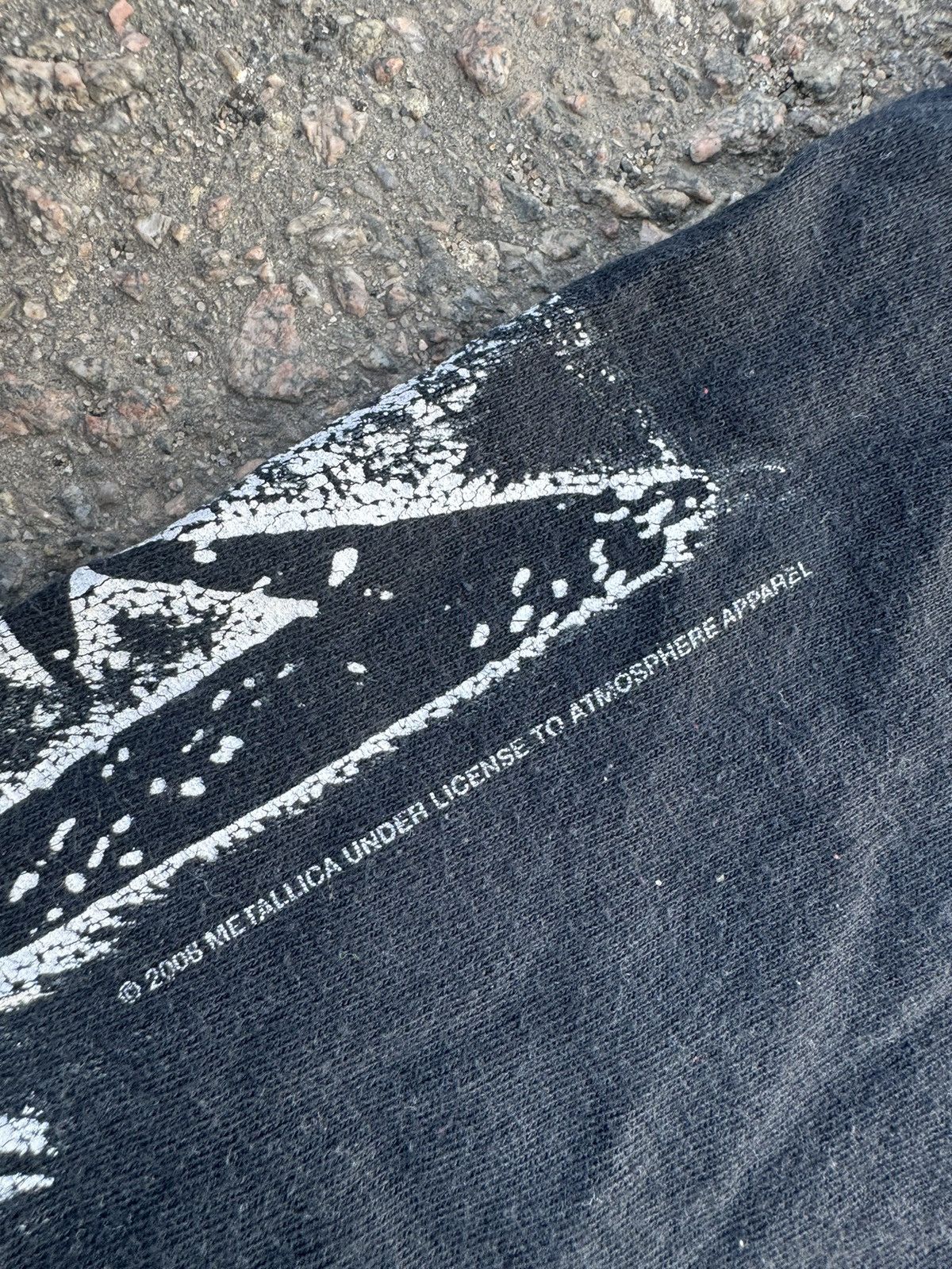 Band Tees × Metallica × Vintage Vintage Metallica 2008 World Tour Skull Gothic Logo T Shirt Size US L / EU 52-54 / 3 - 4 Thumbnail