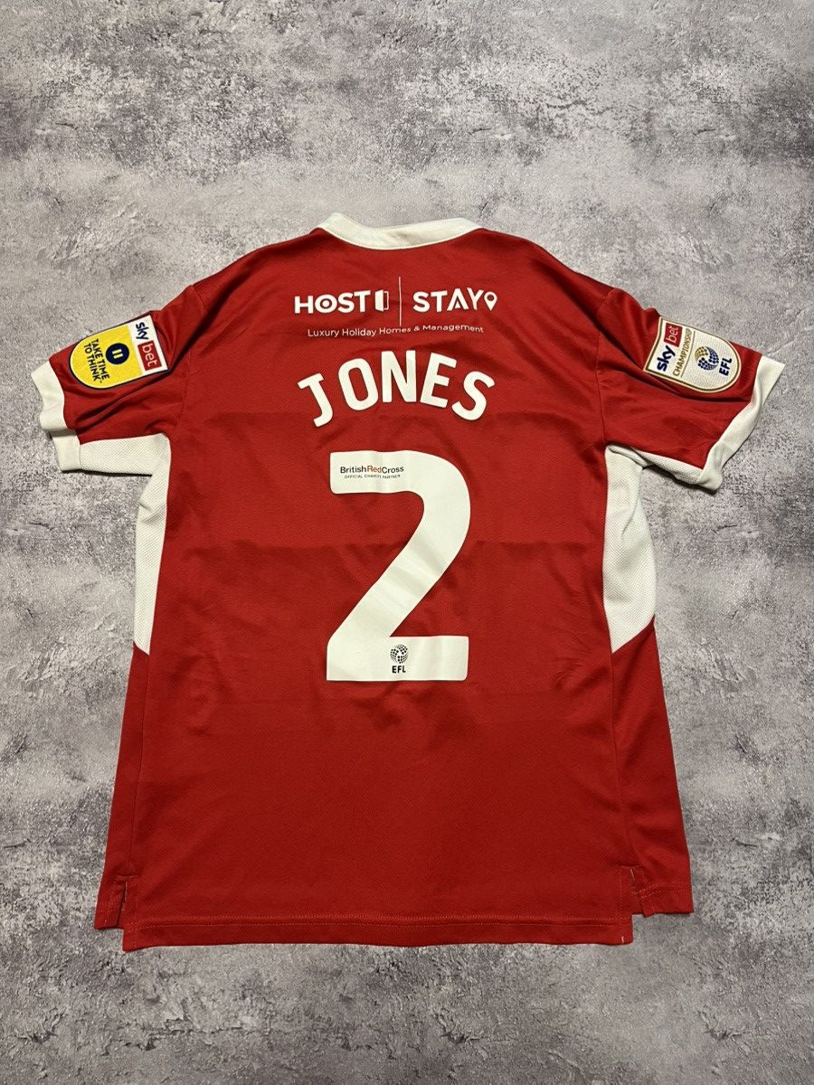 Errea Player Issue Isaiah Jones Middlesbrough 2022/2023 Size US S / EU 44-46 / 1 - 1 Thumbnail