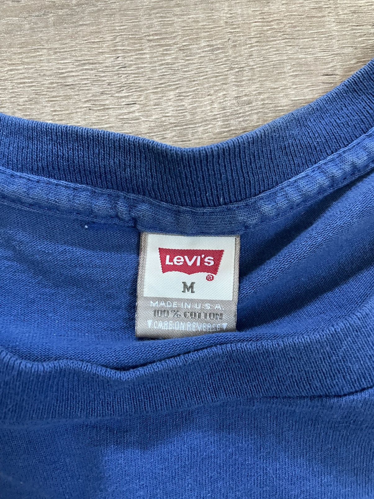 Levi's 1990s Levi’s Alcatraz Psycho Ward T-Shirt Size US M / EU 48-50 / 2 - 5 Thumbnail