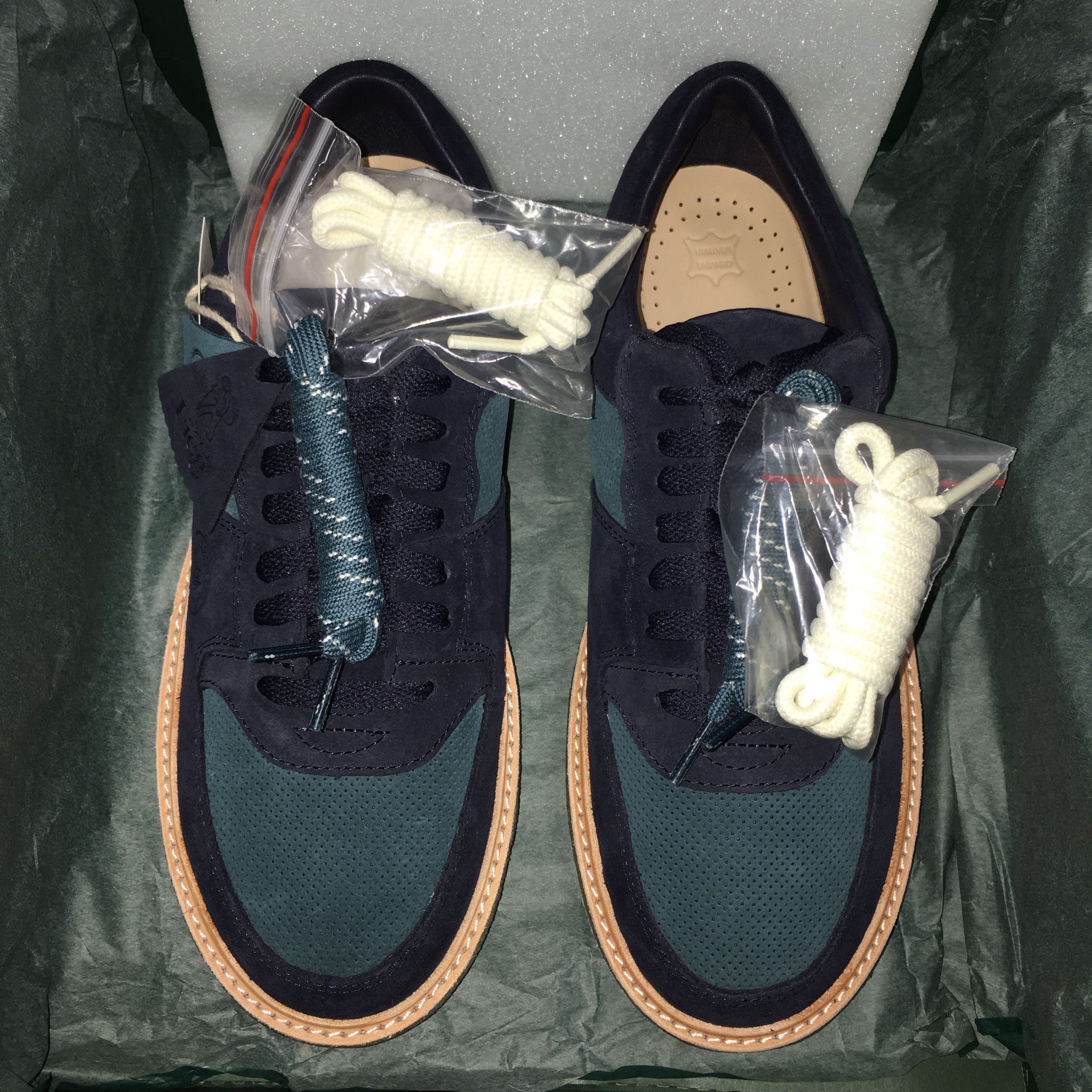 Clarks × Kith × Ronnie Fieg 8th St by Ronnie Fieg for Clarks Originals Sandford 2 Size US 9 / EU 42 - 11 Thumbnail