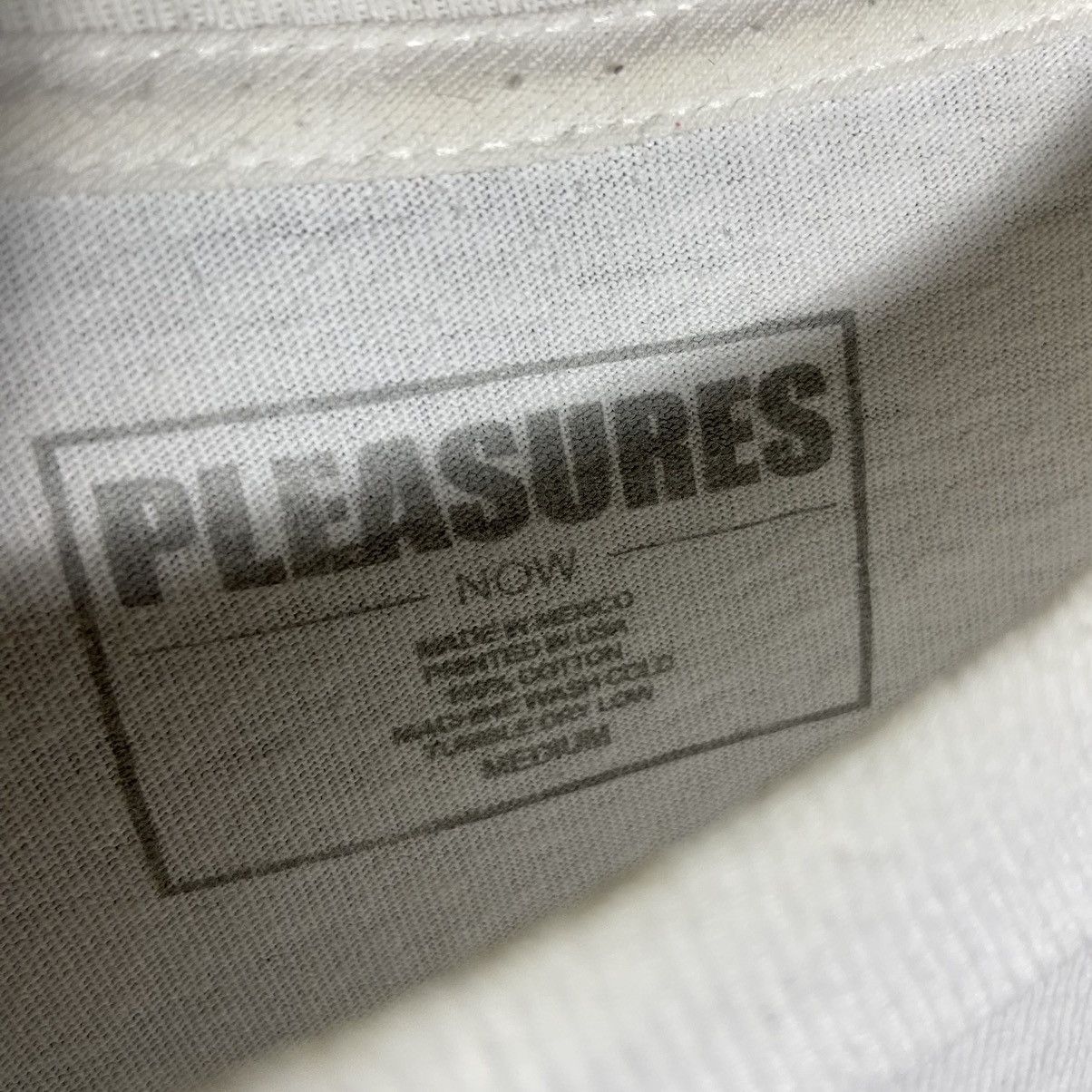 Pleasures Pleasures Buddha Long Sleeve T-Shirt Size US L / EU 52-54 / 3 - 5 Thumbnail