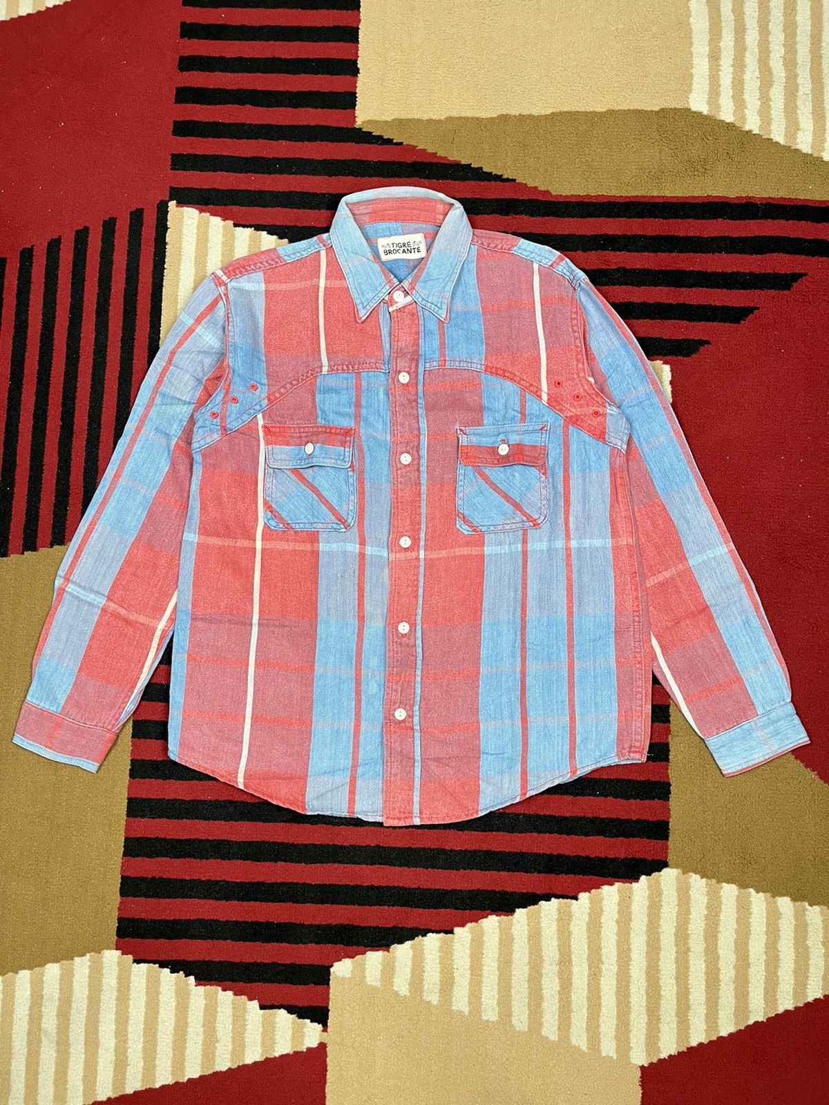 TIGRE BROCANTE Tigre Brocante Japanese Brand Button Shirt Size US S / EU 44-46 / 1 - 2 Thumbnail