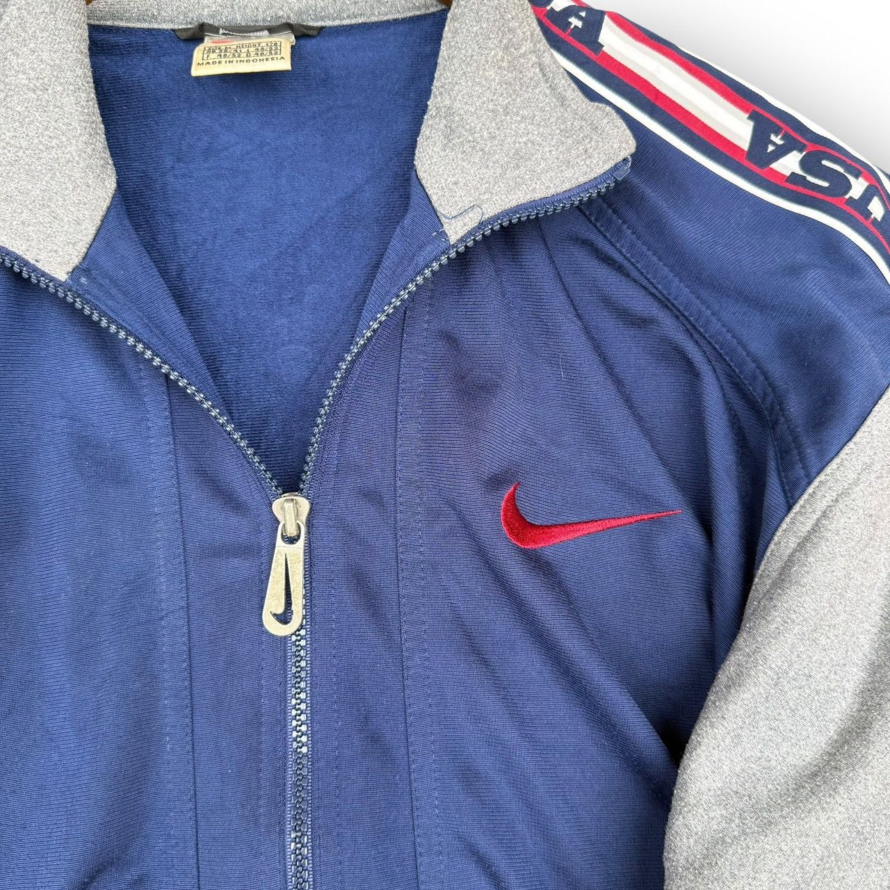 Nike Nike USA Zip Up Sweatshirt Track Jacket Vintage Size US M / EU 48-50 / 2 - 4 Thumbnail