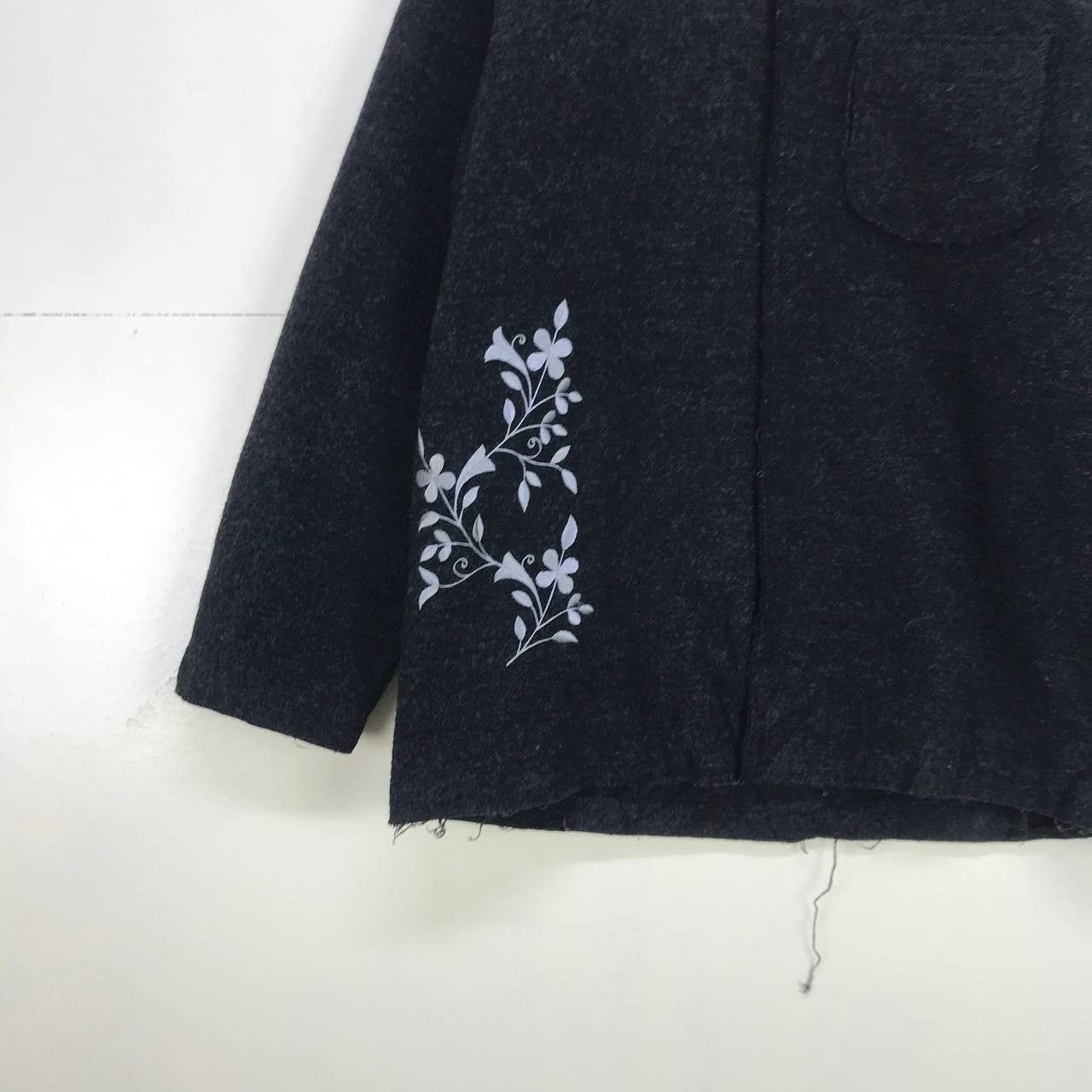 Japanese Brand × Yohji Yamamoto Ined Homme by Yohji Yamamoto Art Flower Distressed Wool Size US S / EU 44-46 / 1 - 12 Thumbnail