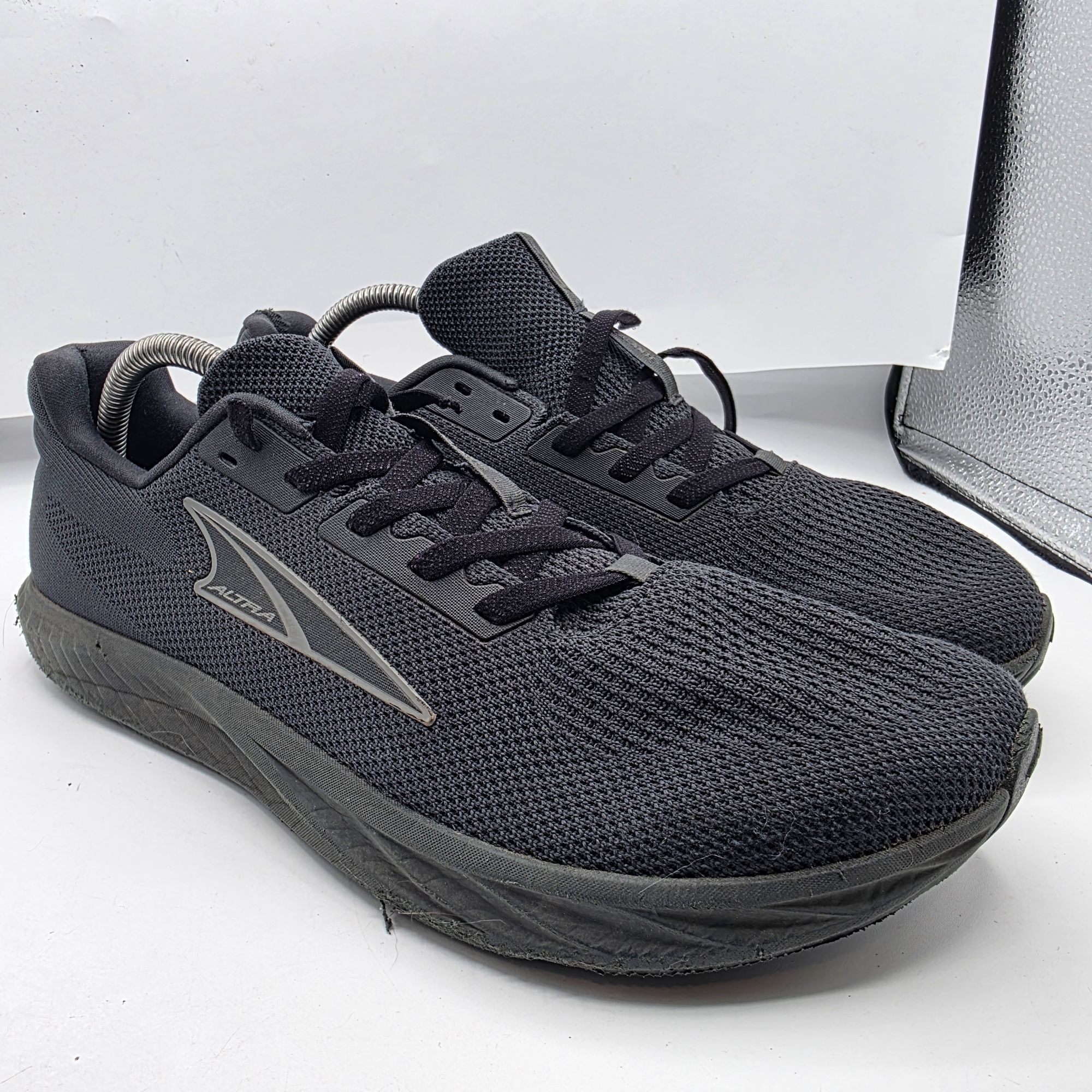 Altra Altra Escalante 4 Mens Size 10 Triple Black Running Walking Size US 10 / EU 43 - 1 Thumbnail