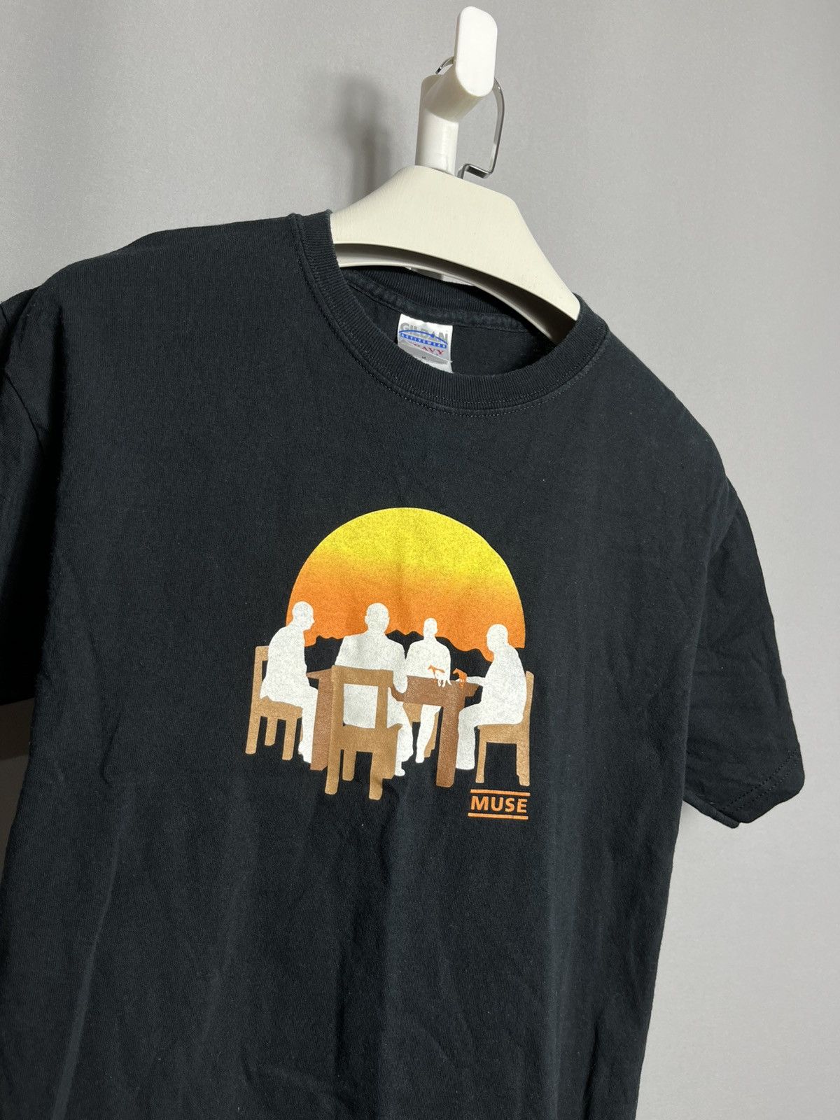 Band Tees × Gildan × Vintage Muse 2000s rock t shirt black cotton men’s short sleeve Size US M / EU 48-50 / 2 - 2 Thumbnail