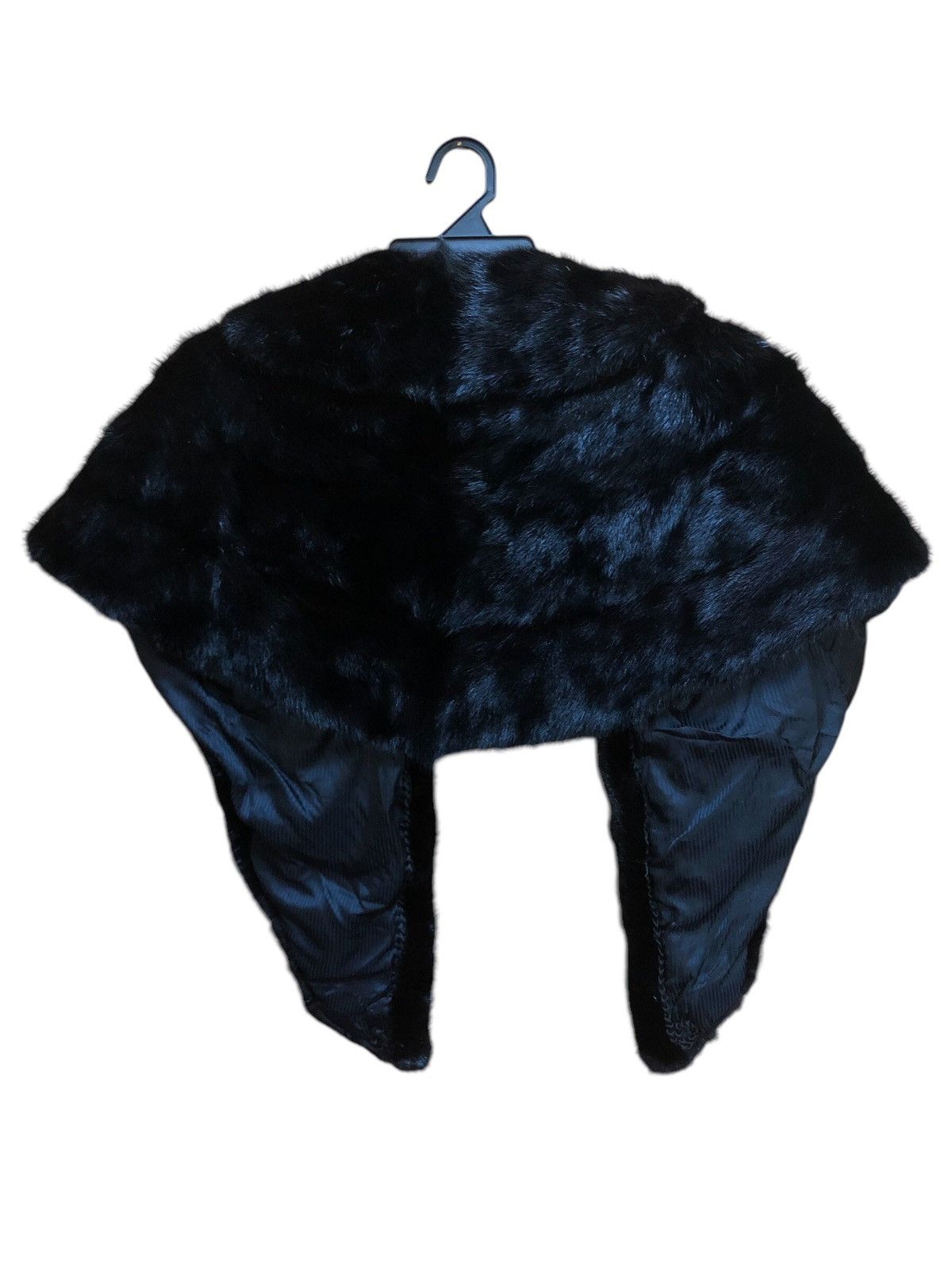 Sagafurs Saga Mink Royal supreme qualiti ranched Mink neck Shawl Size ONE SIZE - 2 Thumbnail