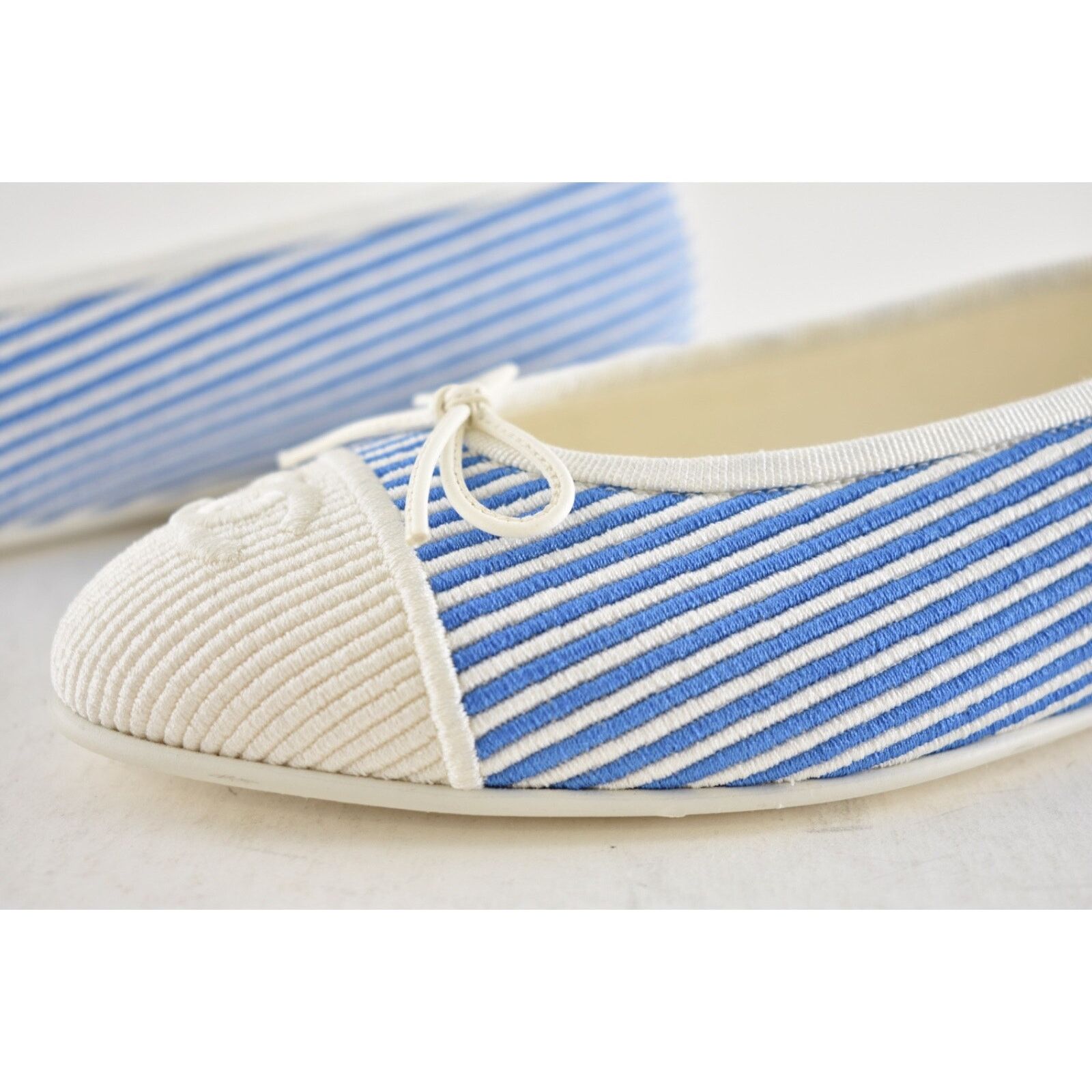 Chanel Chanel 24S Blue White Pinstripe Stripe CC Logo Bow Ballet Size US 7.5 / IT 37.5 - 14 Thumbnail