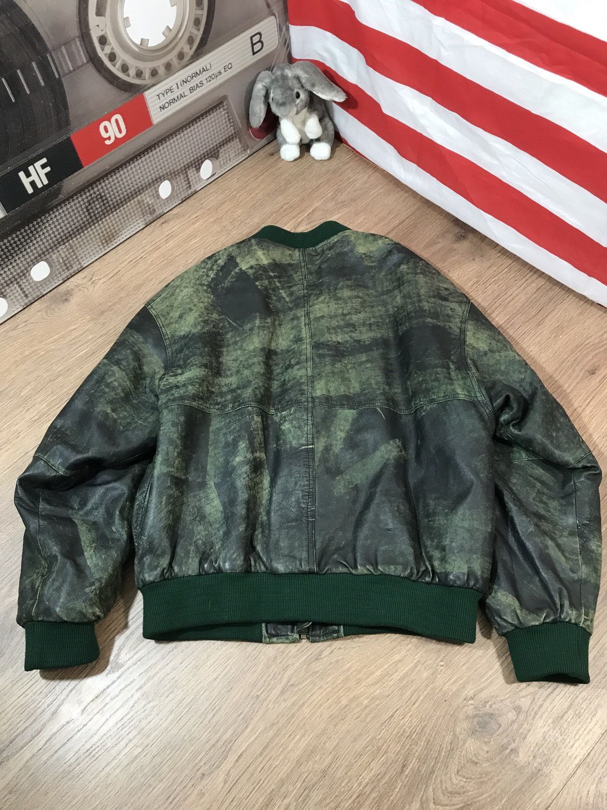 Japanese Brand × Vintage Vintage Distressed Leather Jacket Size M Size US M / EU 48-50 / 2 - 12 Thumbnail