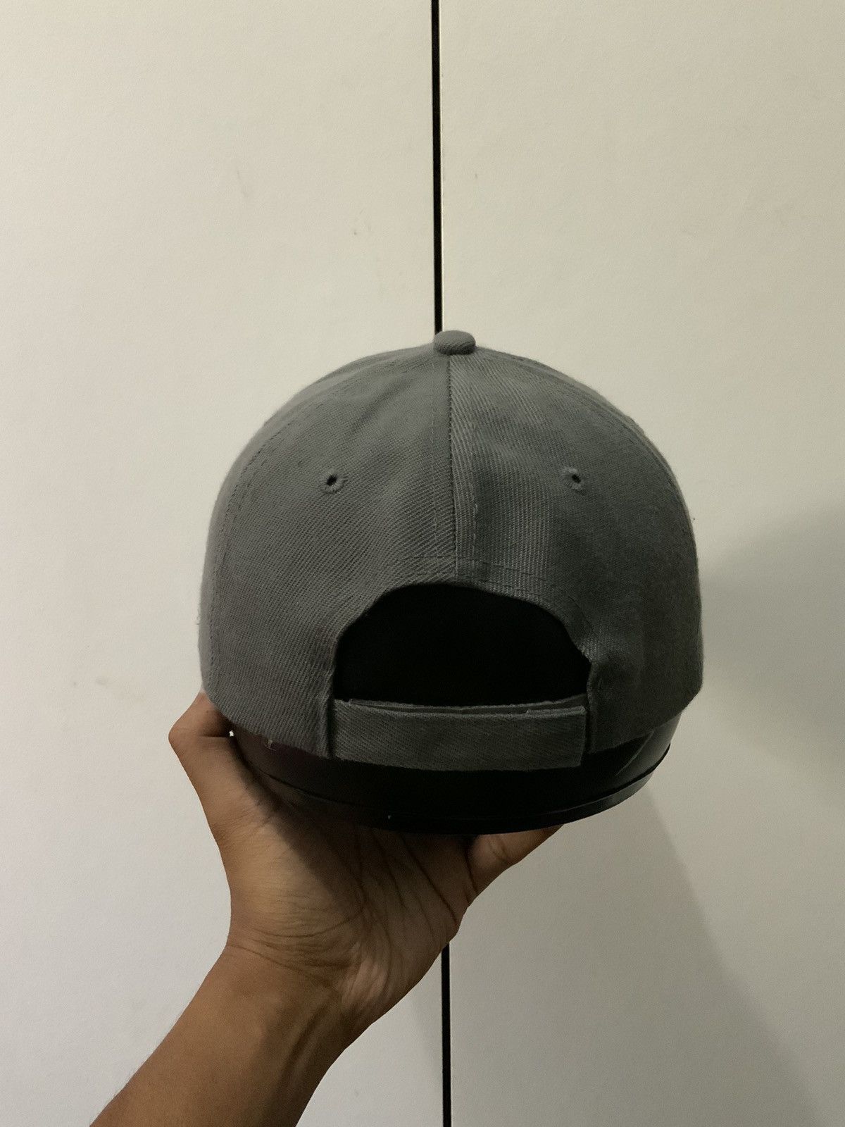 Japanese Brand Design RV Embroidery Hat Size ONE SIZE - 4 Thumbnail