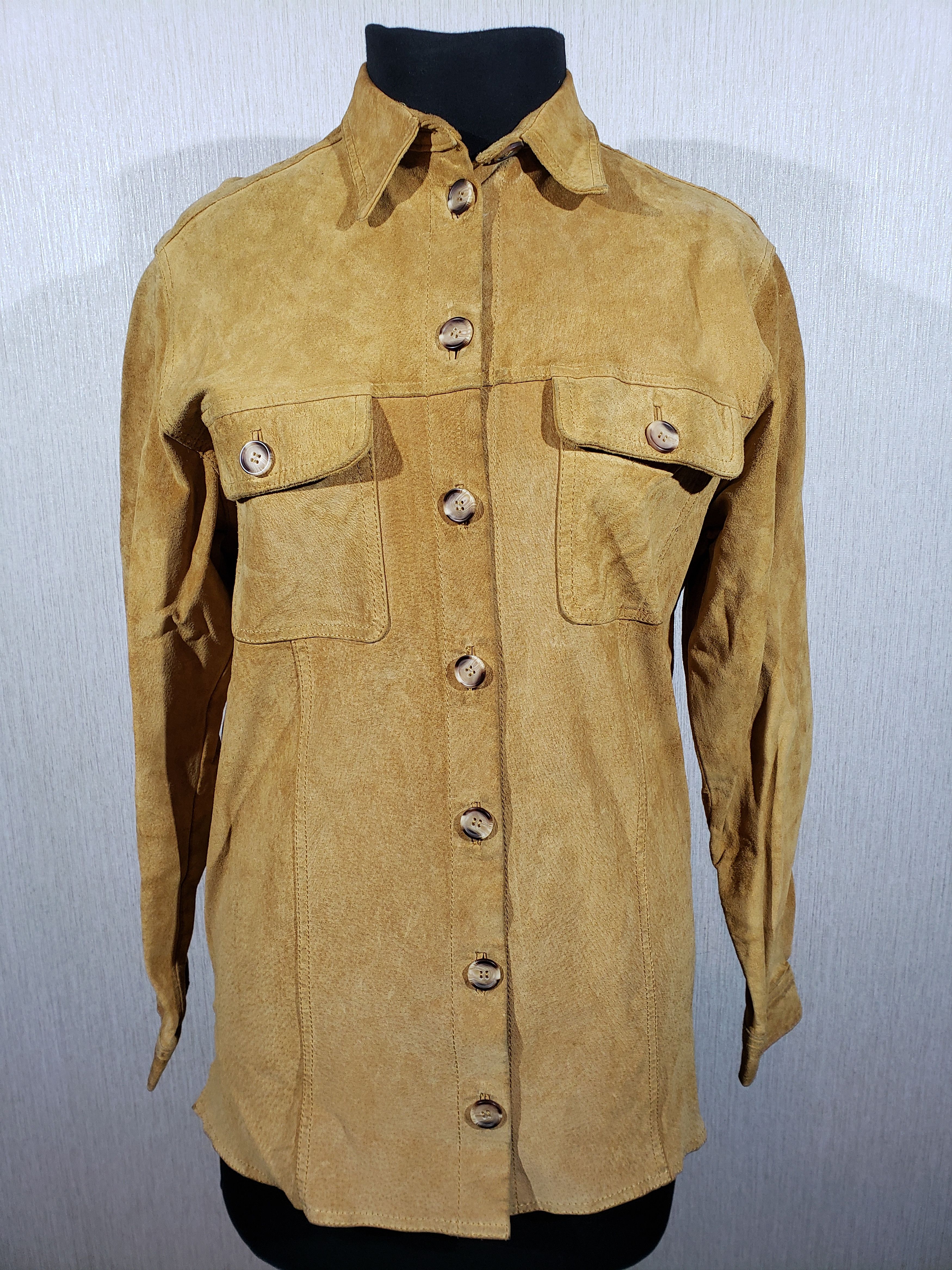 Other Stylish women's shirt made of genuine suede. Size L / US 10 / IT 46 - 1 Thumbnail