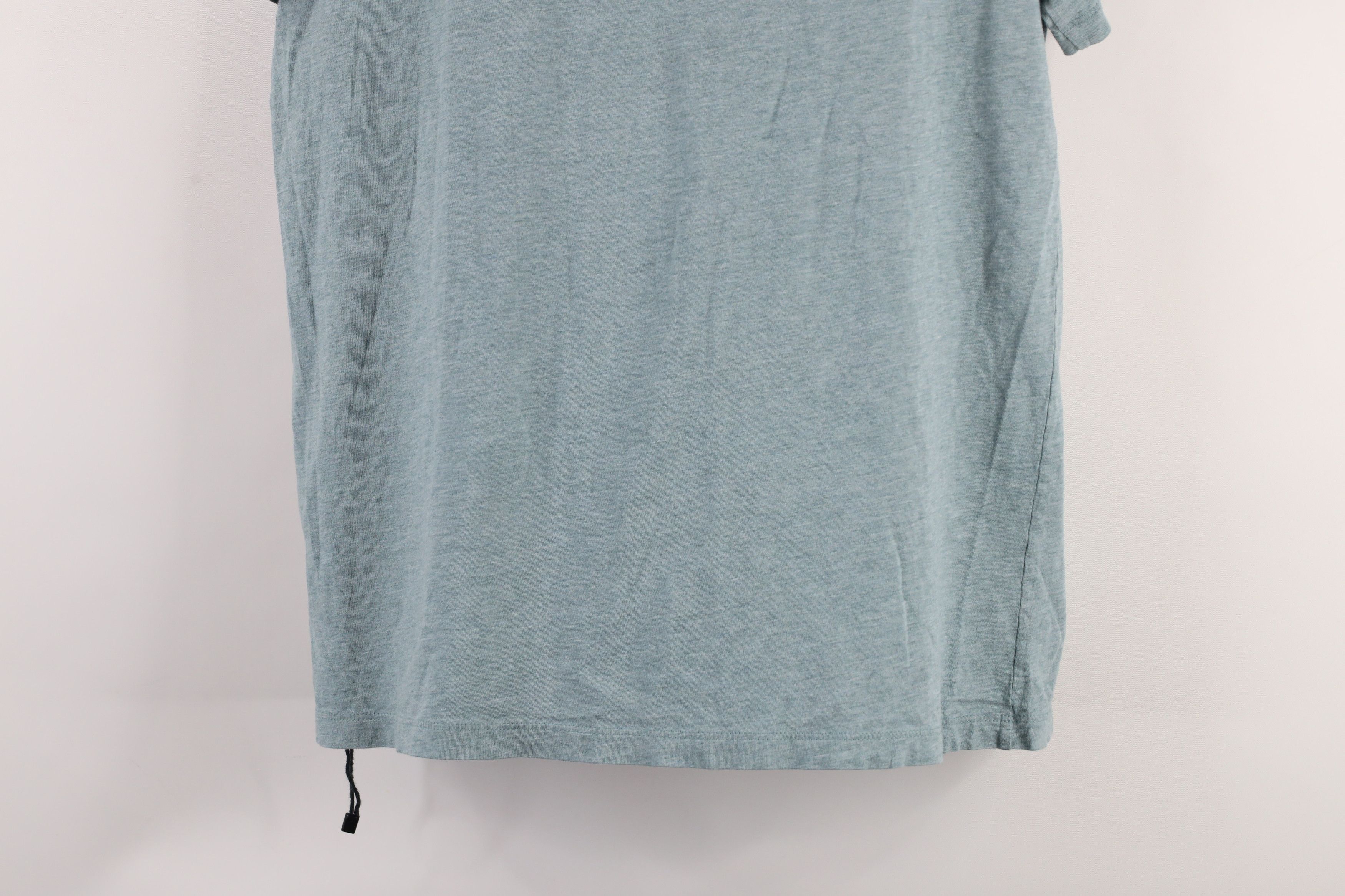 Armani Exchange × Vintage New Armani Exchange Spell Out Short Sleeve V-Neck T-Shirt Size US M / EU 48-50 / 2 - 10 Thumbnail