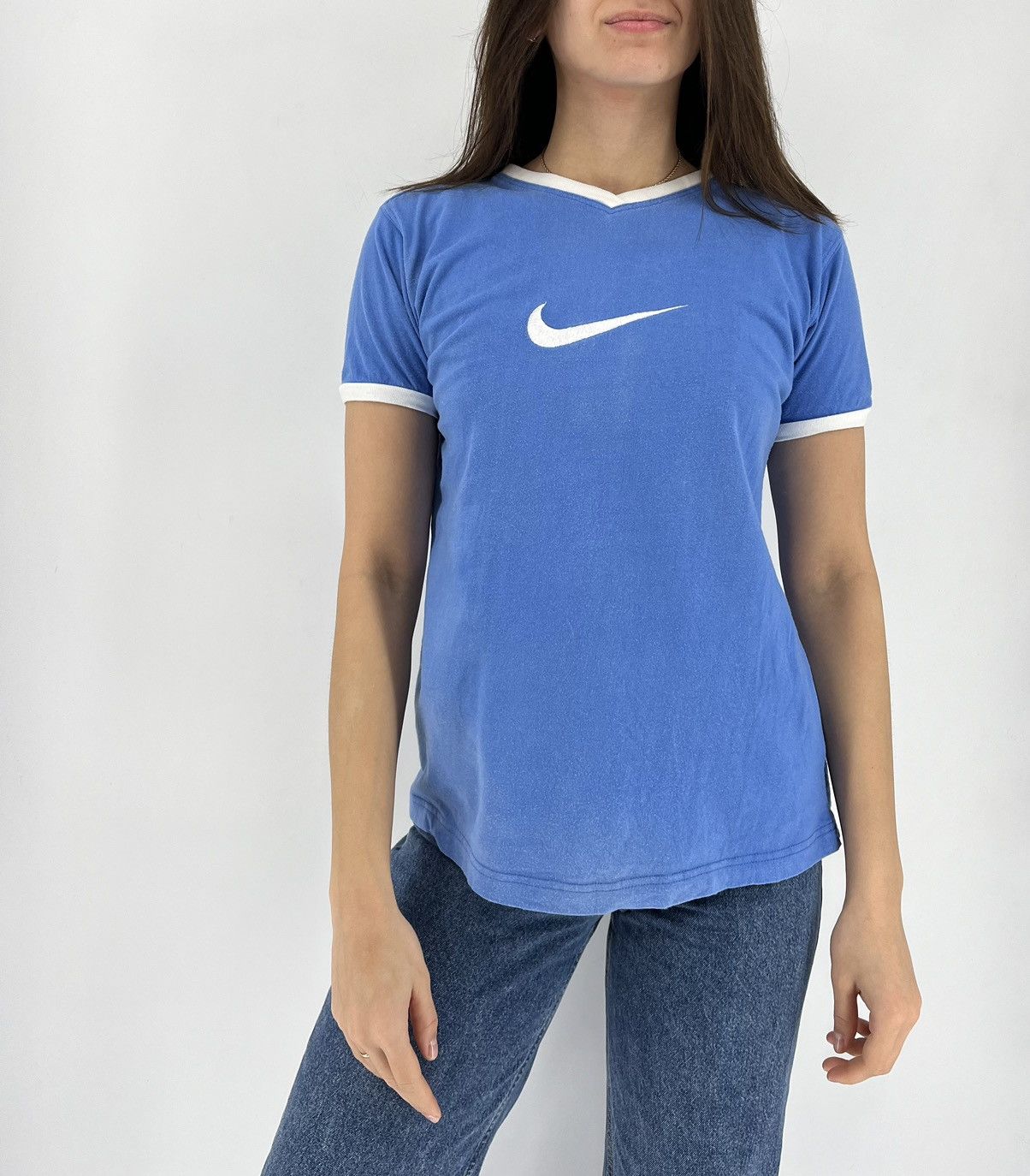 Nike × Vintage Vintage 90s Nike Big Logo Faded T-shirt Streetwear Style Size S / US 4 / IT 40 - 1 Thumbnail