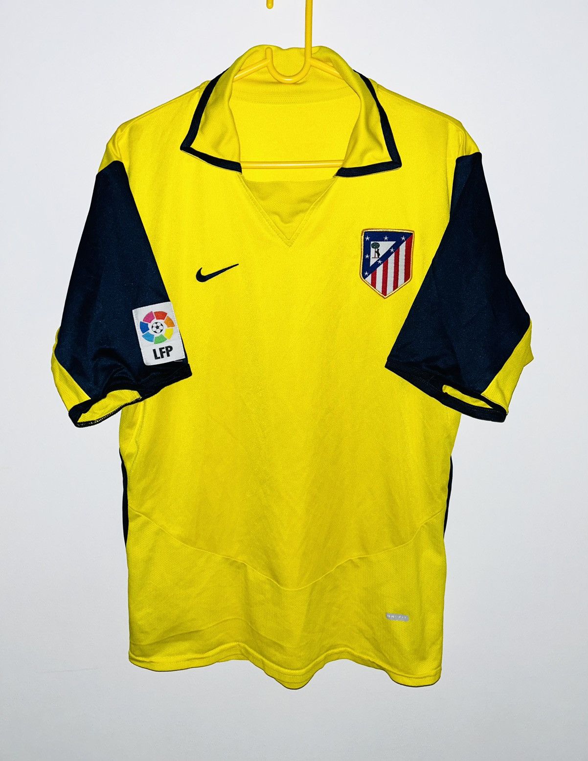 Nike × Vintage Atletico de Madrid 2003/04 away Size US S / EU 44-46 / 1 - 1 Thumbnail